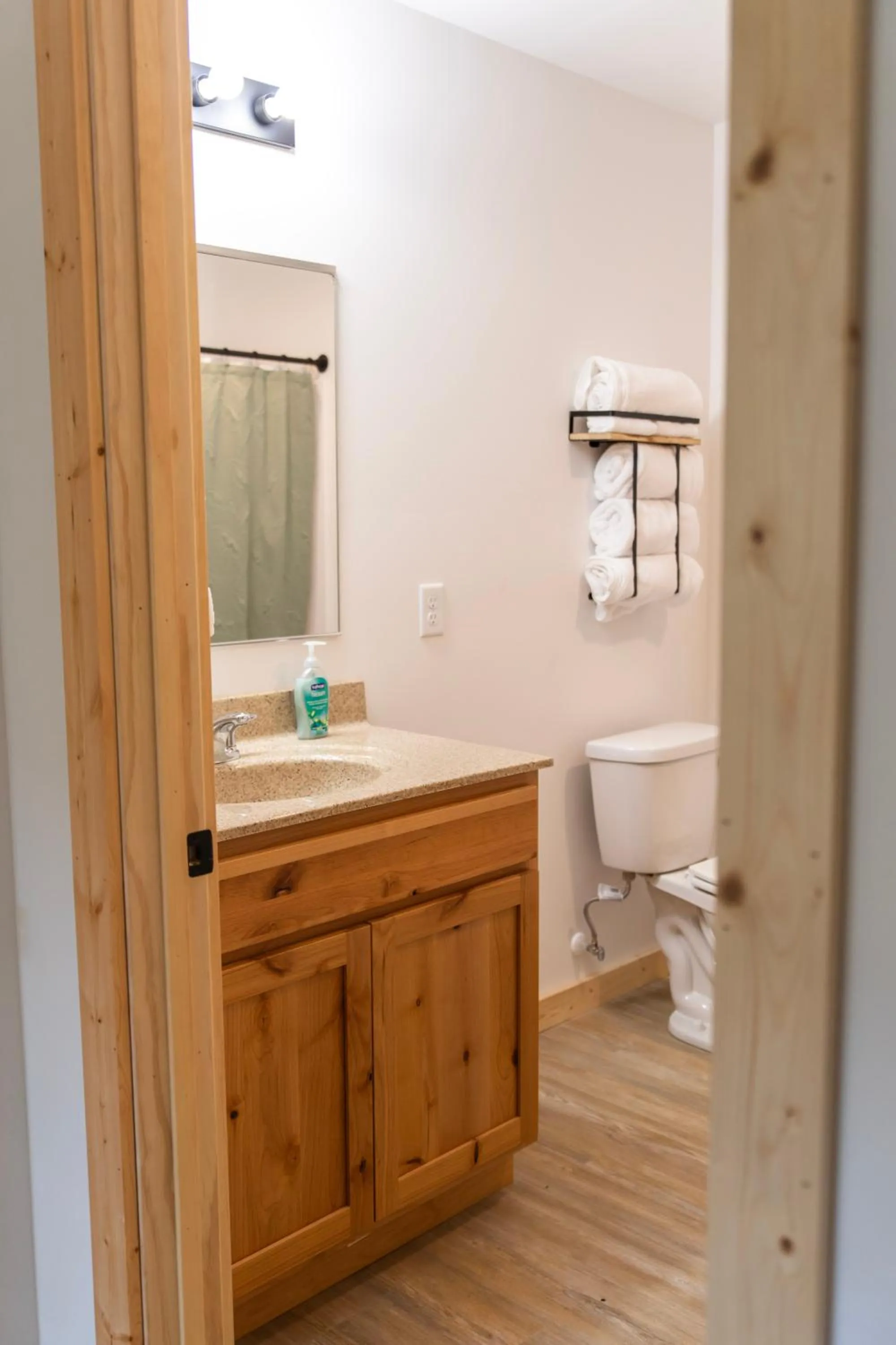 Bathroom in Bluffside Gardens