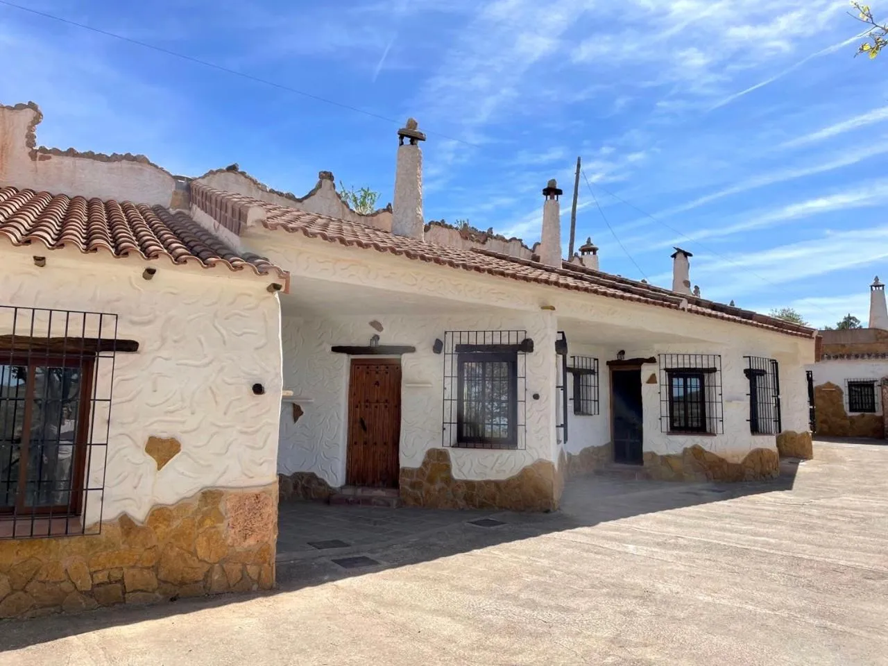 Property building in Cuevas El Atochal Orígenes