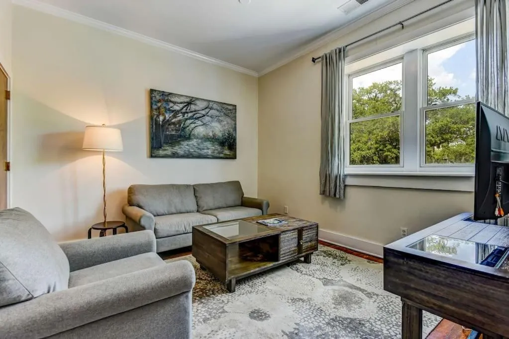 Loft steps from City Hall and River Street