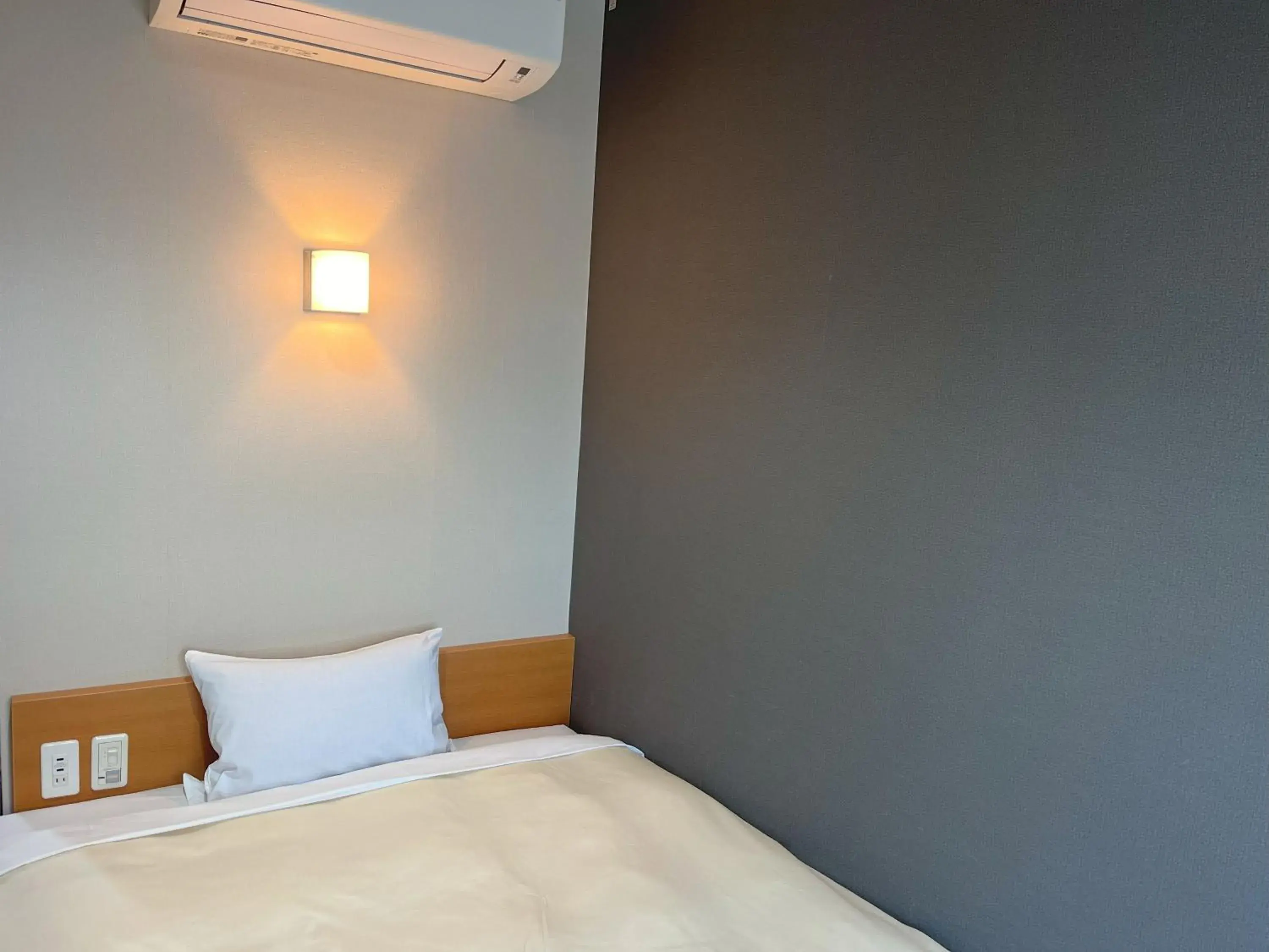 Bed in Hotel Kurume HIlls Bed in Hotel Kurume HIlls