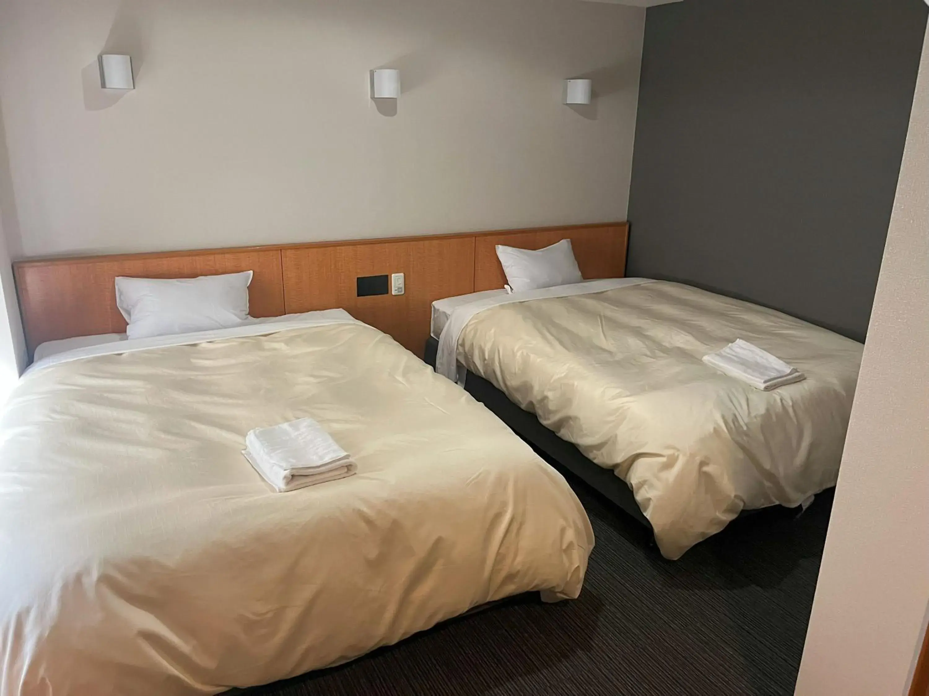 Bed in Hotel Kurume HIlls Bed in Hotel Kurume HIlls