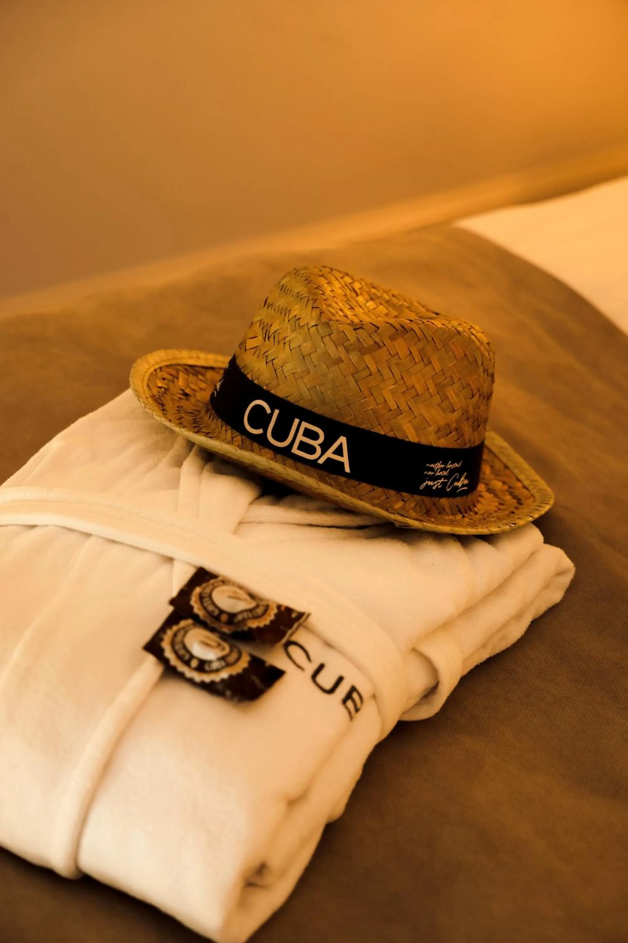 Shower in Hotel Hostal Cuba