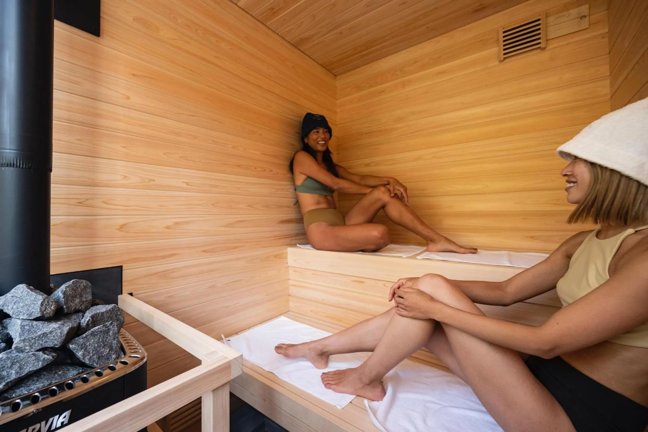 Sauna in Moving Inn Tokachi Kitanomori