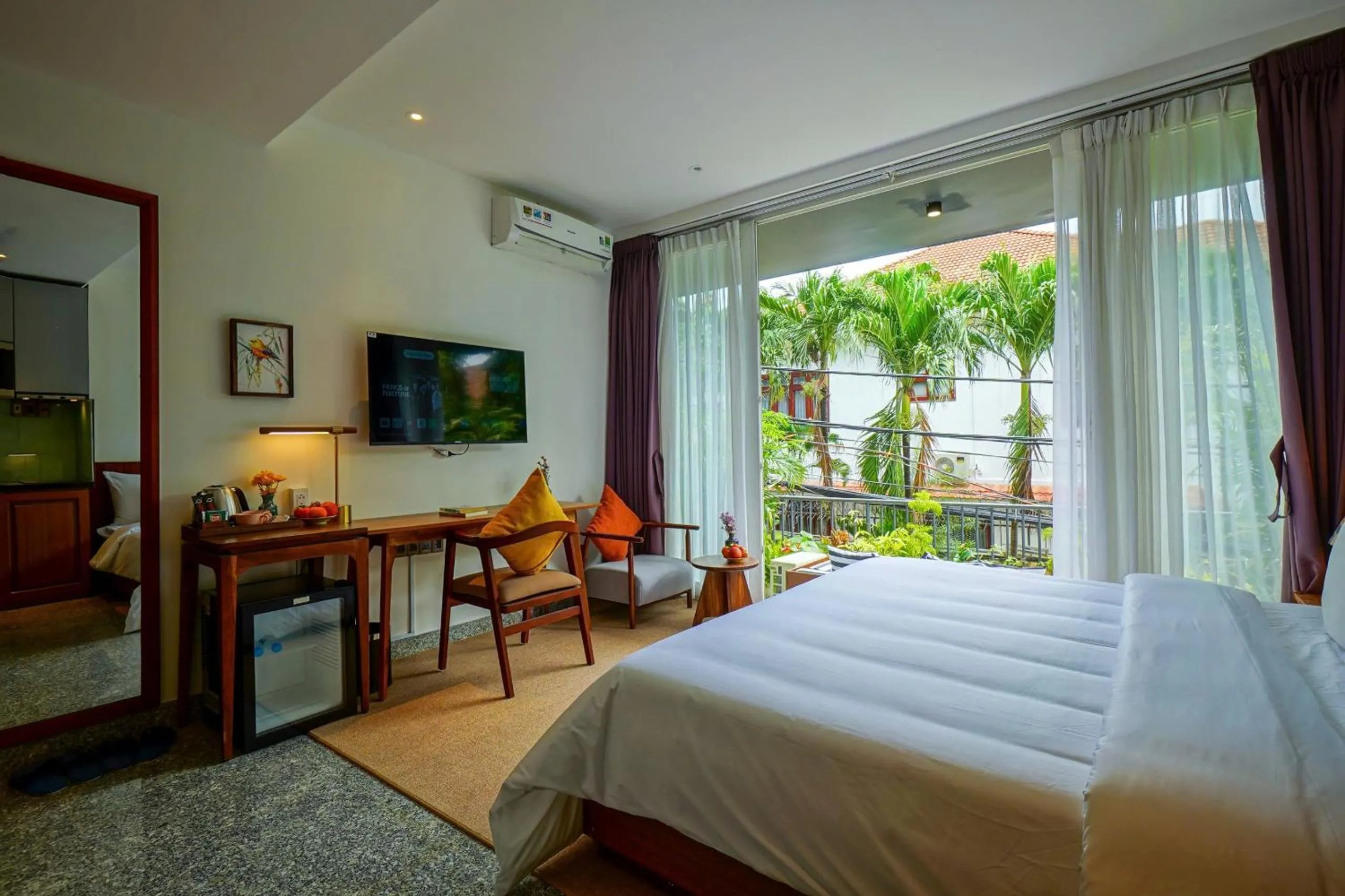 Bed in Nexus House Lang Bao Chi