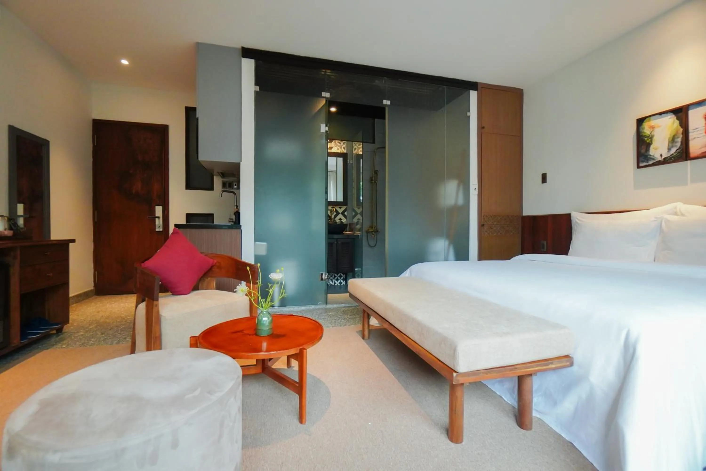 Bed in Nexus House Lang Bao Chi