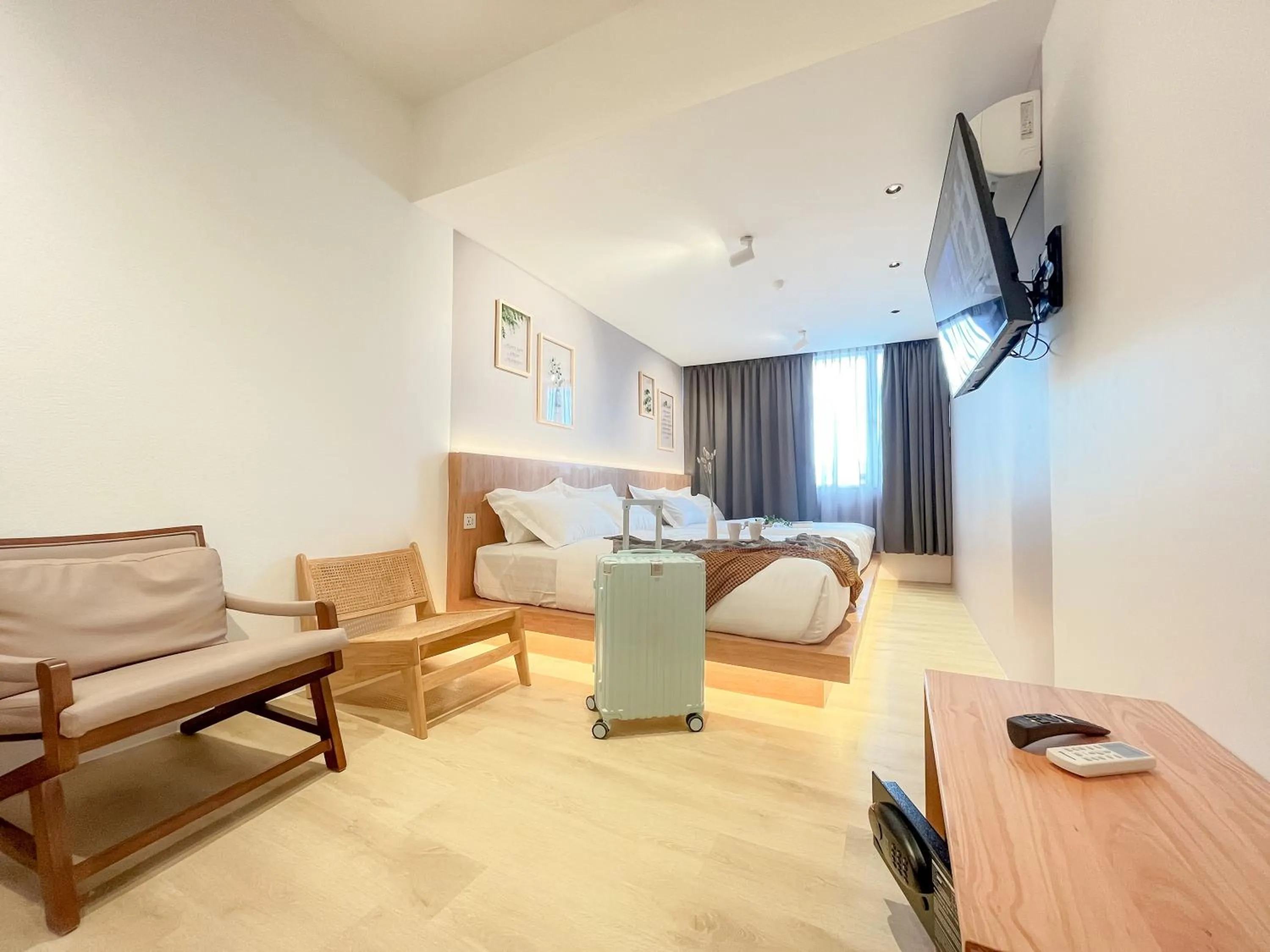 Photo of the whole room in Sleep Box Penang