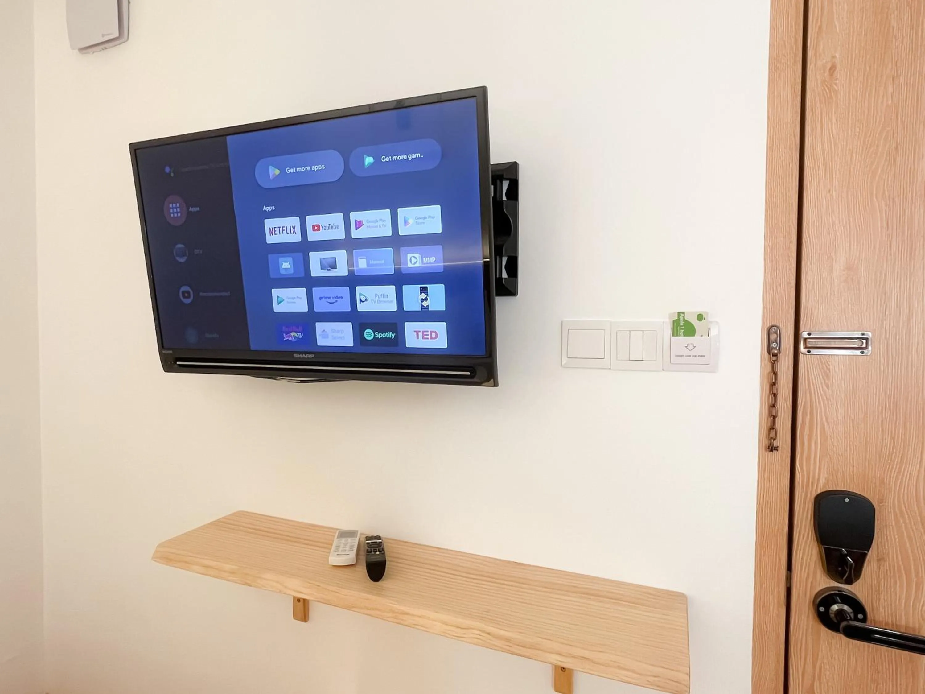 TV and multimedia in Sleep Box Penang