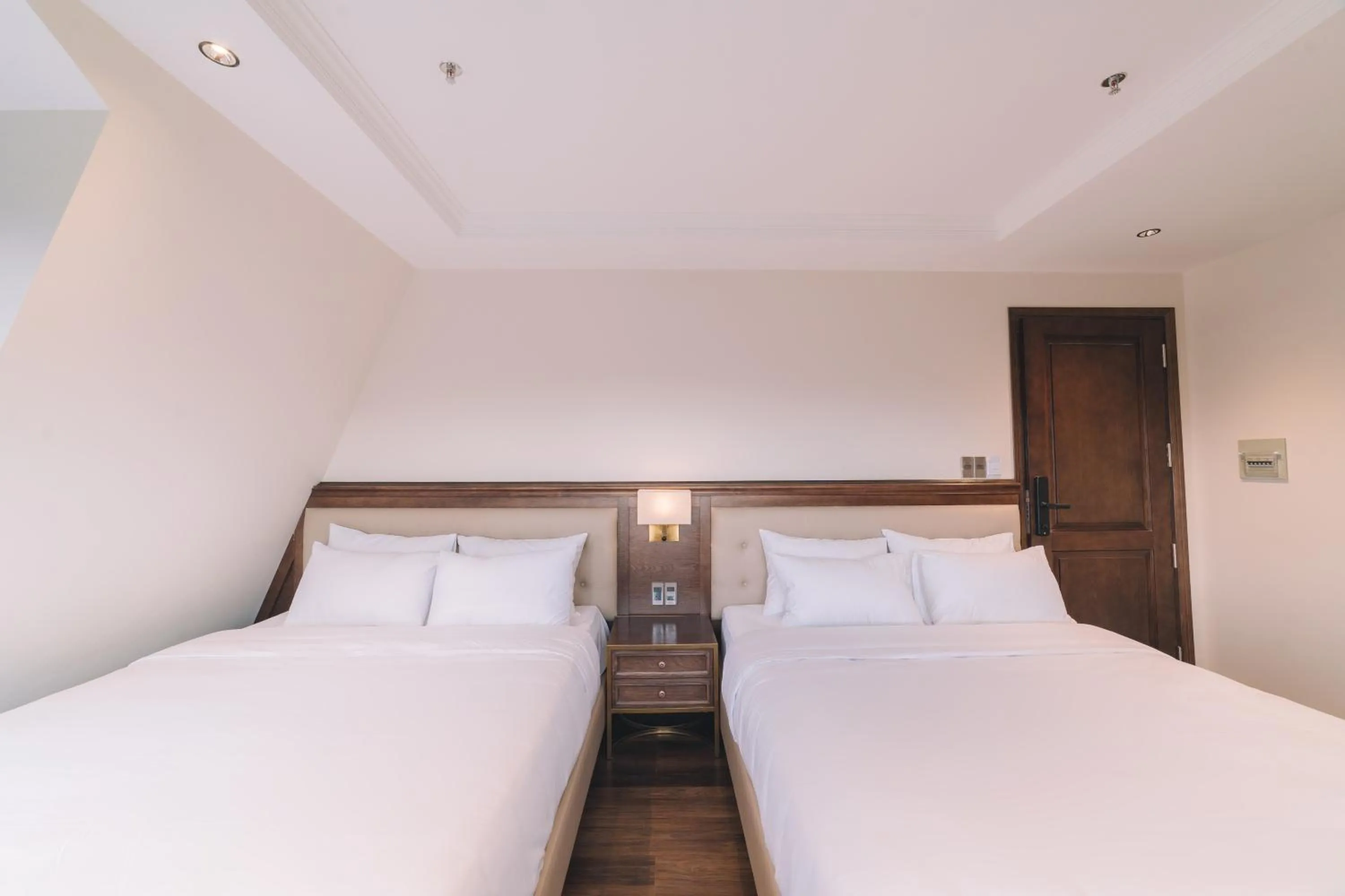 Bed in Sunset Hill Dalat