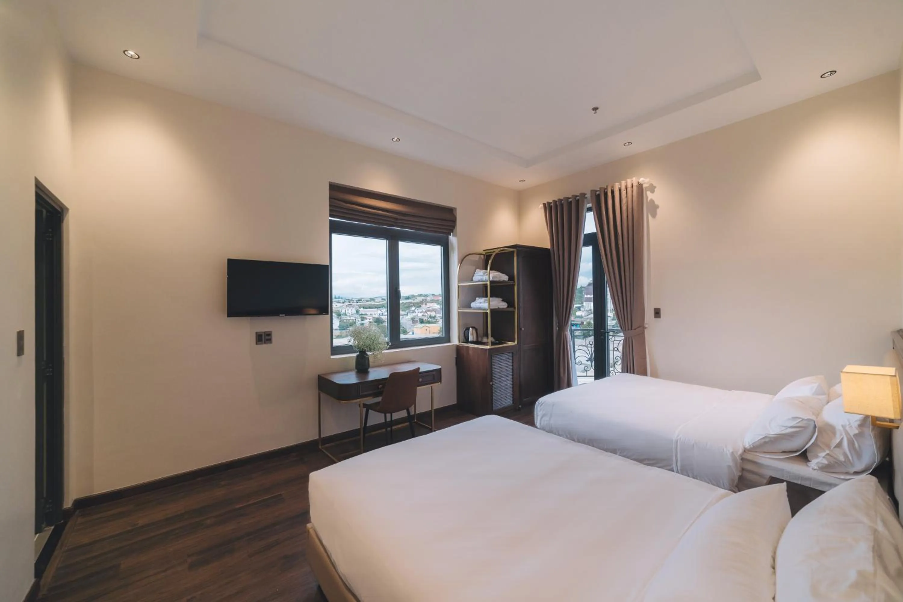 Bed in Sunset Hill Dalat