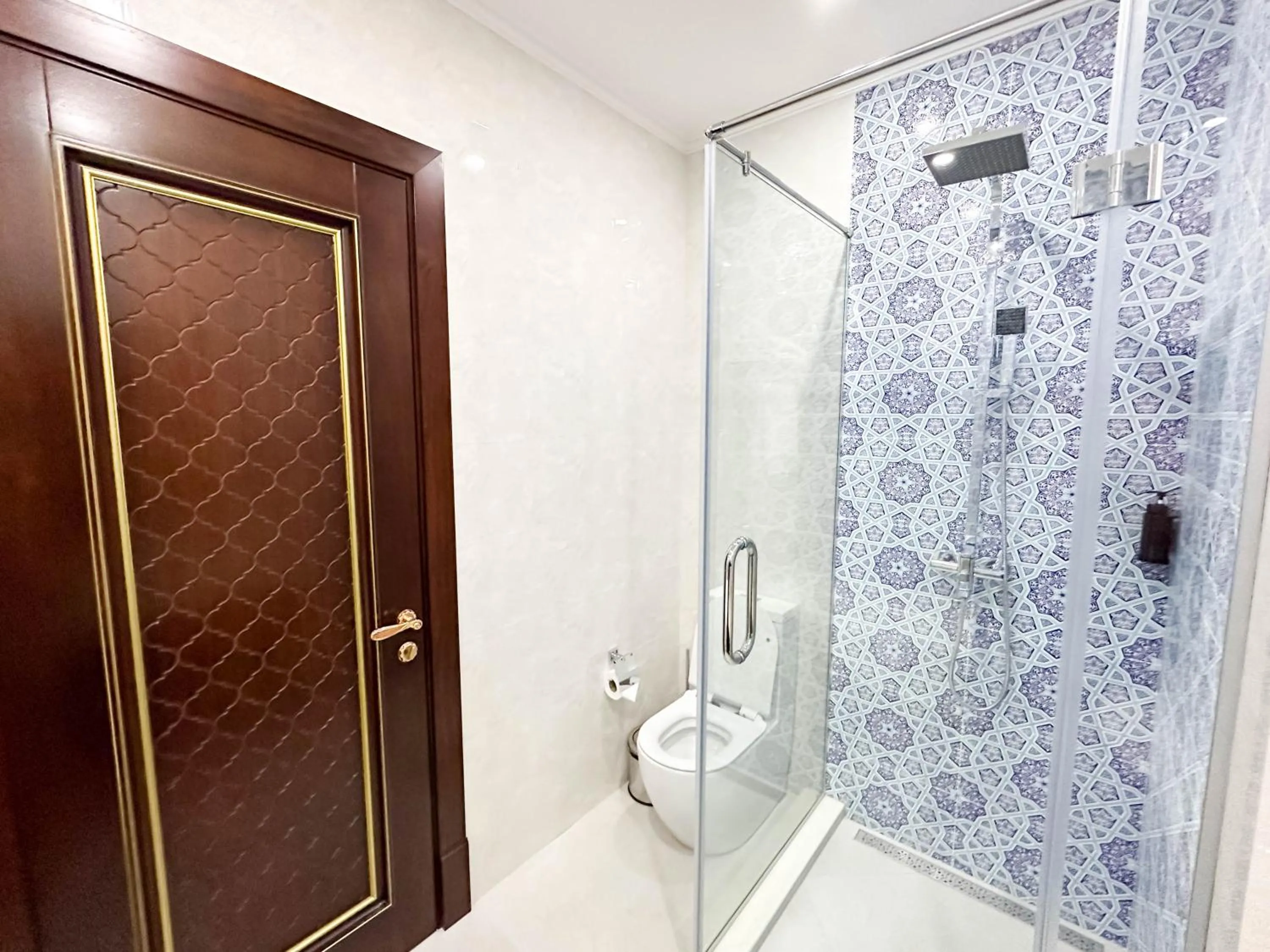 Reikartz Sote Tashkent