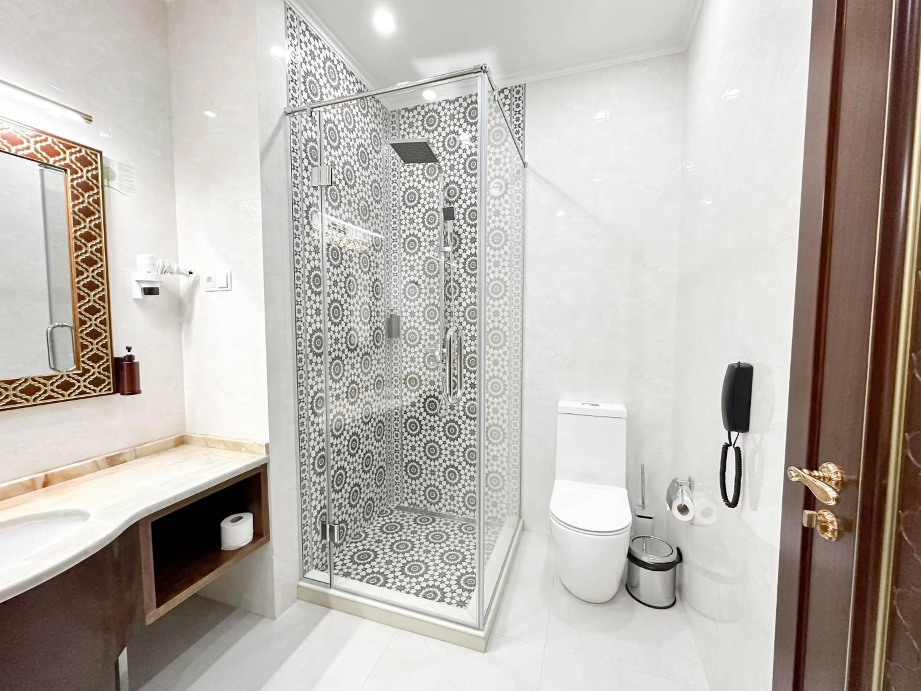 Reikartz Sote Tashkent