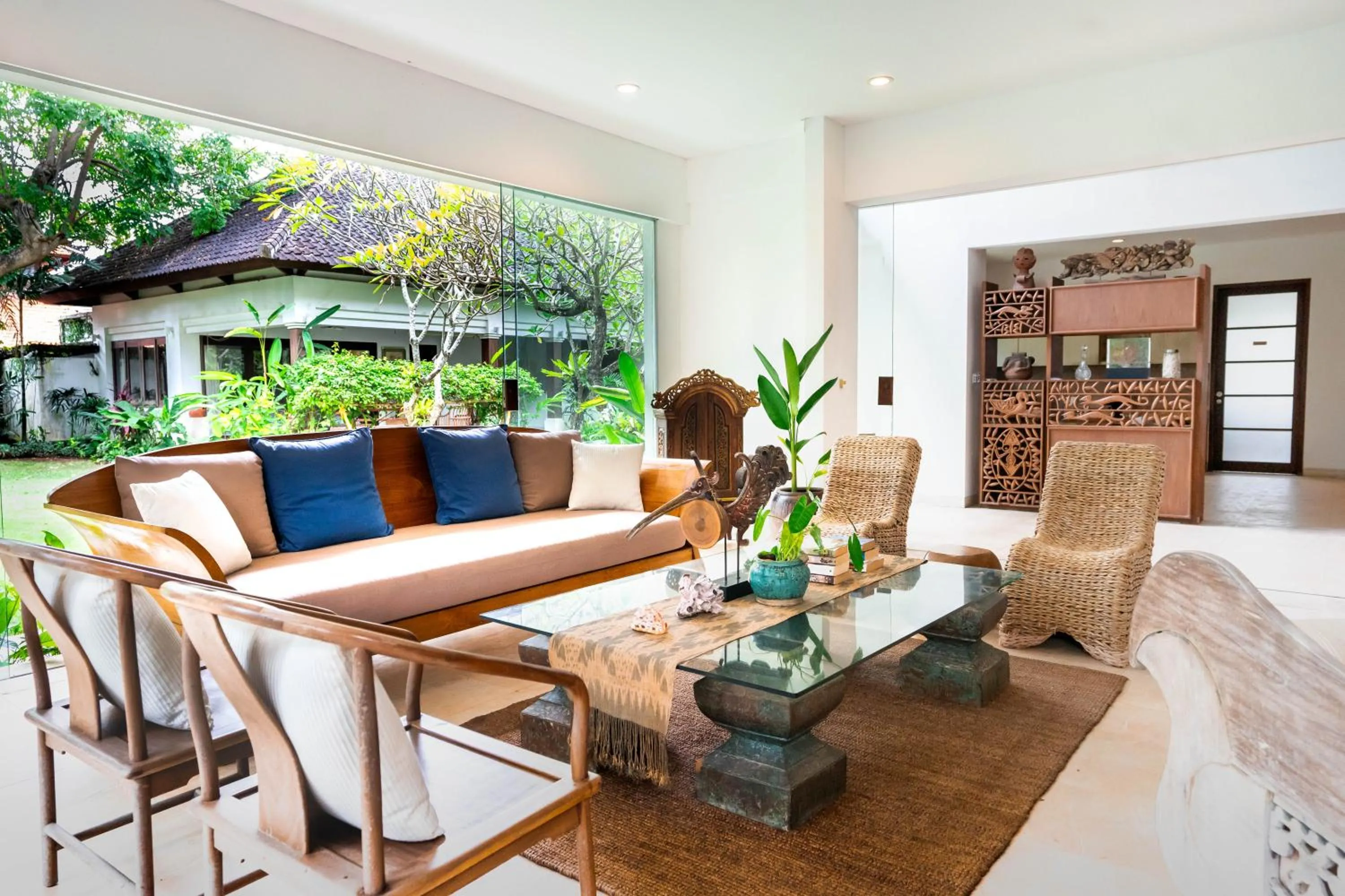 Living room in The Asraya Villa Sanur by Nakula