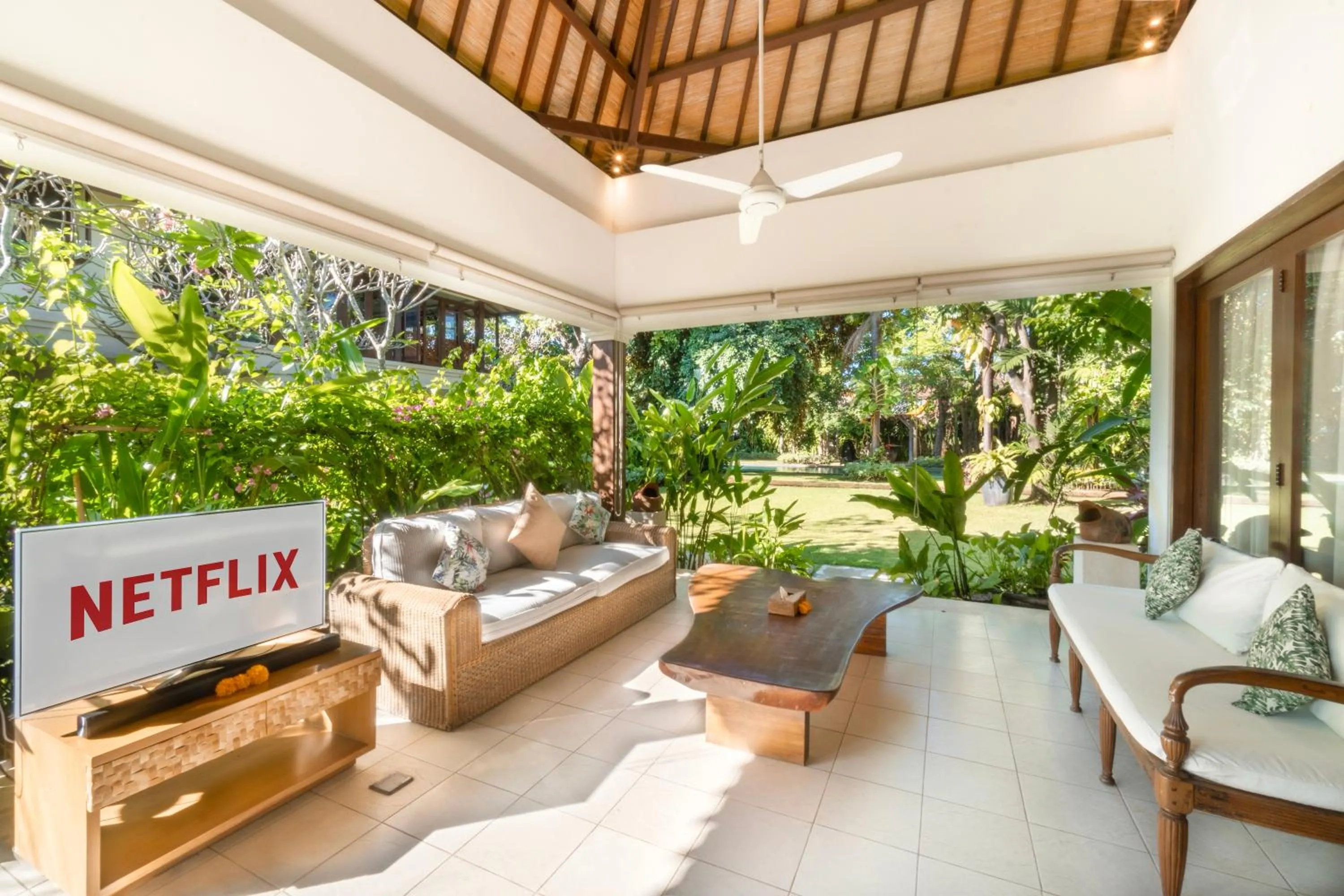 Living room in The Asraya Villa Sanur by Nakula