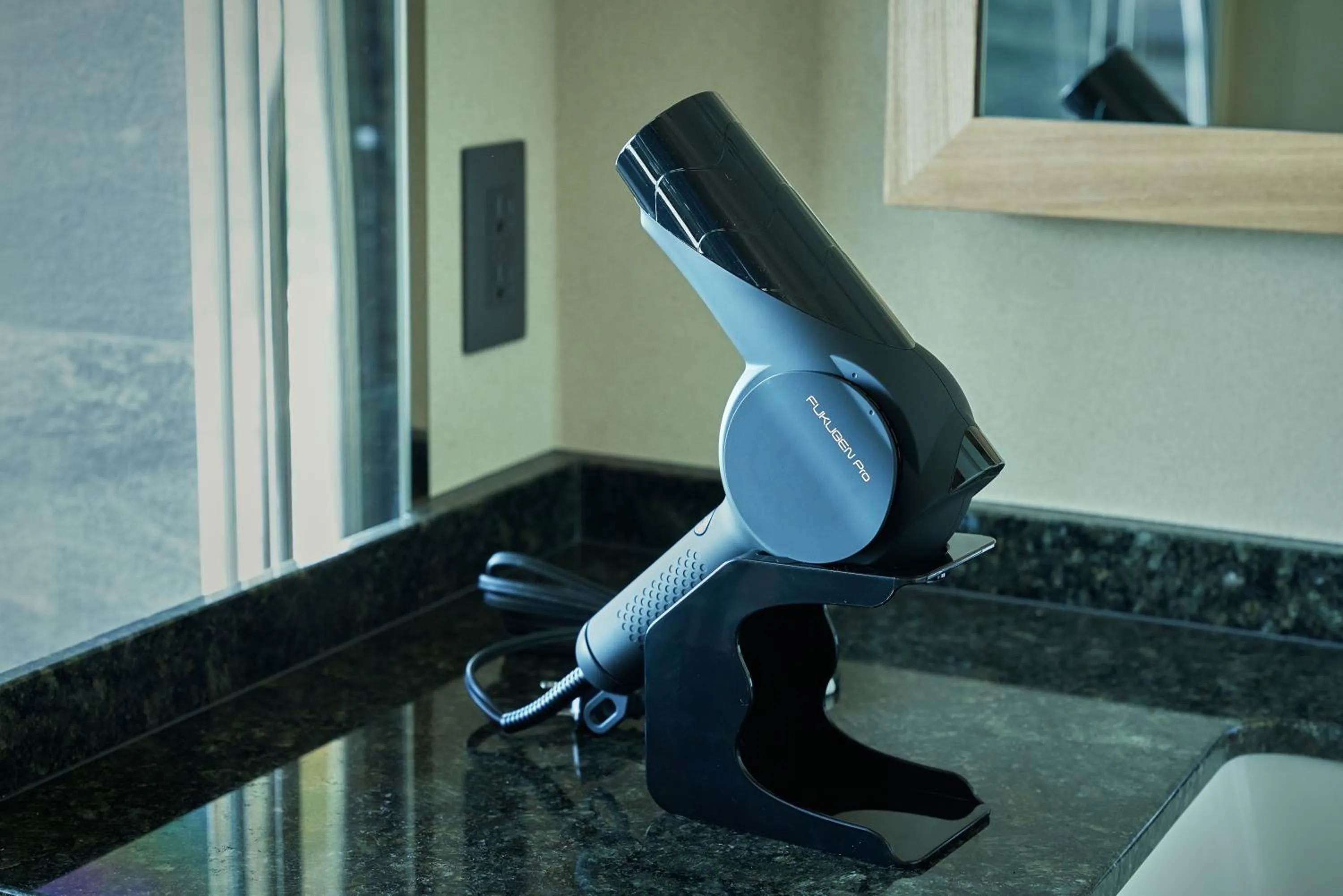 Photo of the whole room in Atami Izusan Karaku