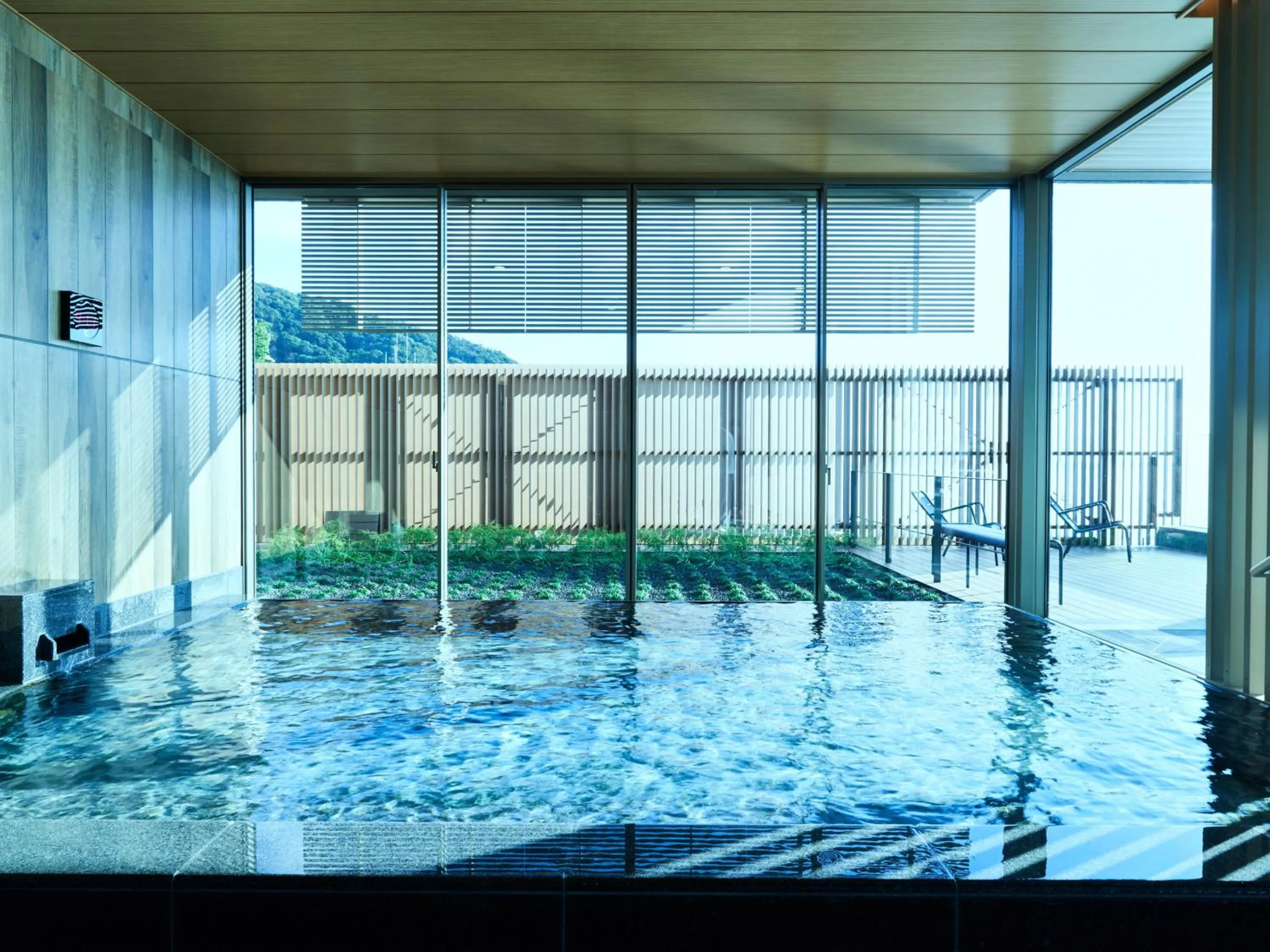 Public Bath in Atami Izusan Karaku