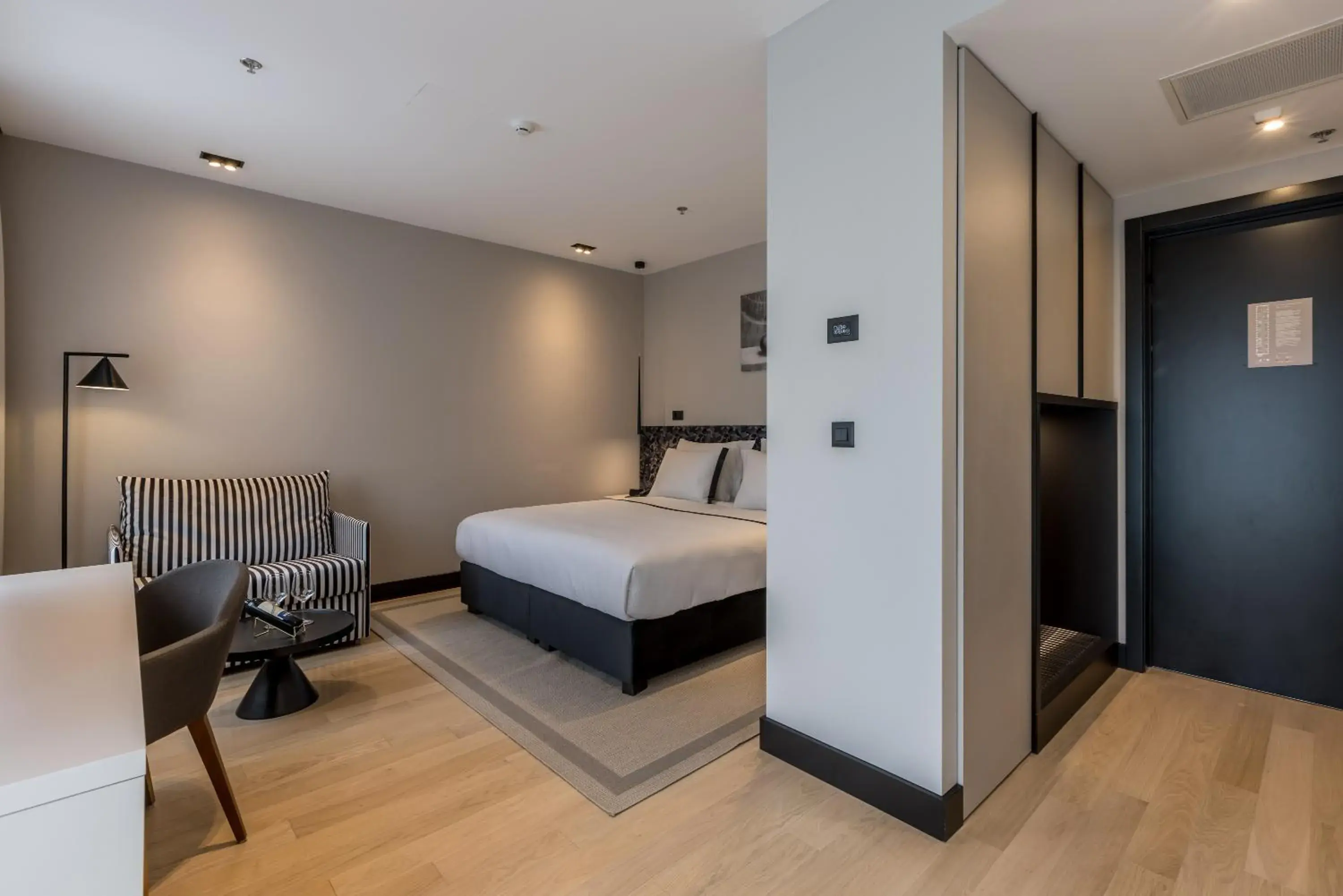 Superior Double Room in Cora Hotel Superior Double Room in Cora Hotel