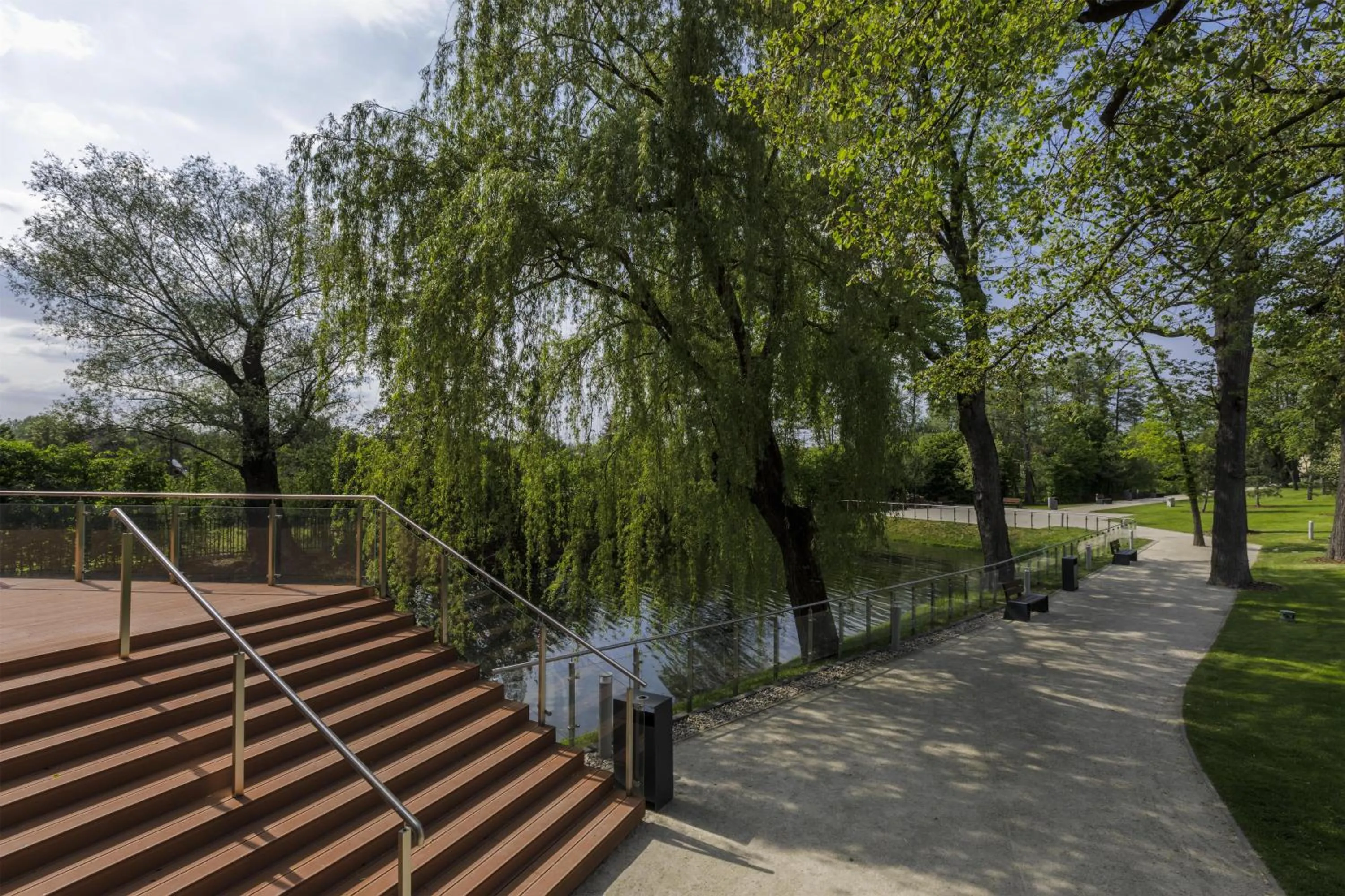 Garden in DoubleTree by Hilton Hotel & Conference Centre Warsaw