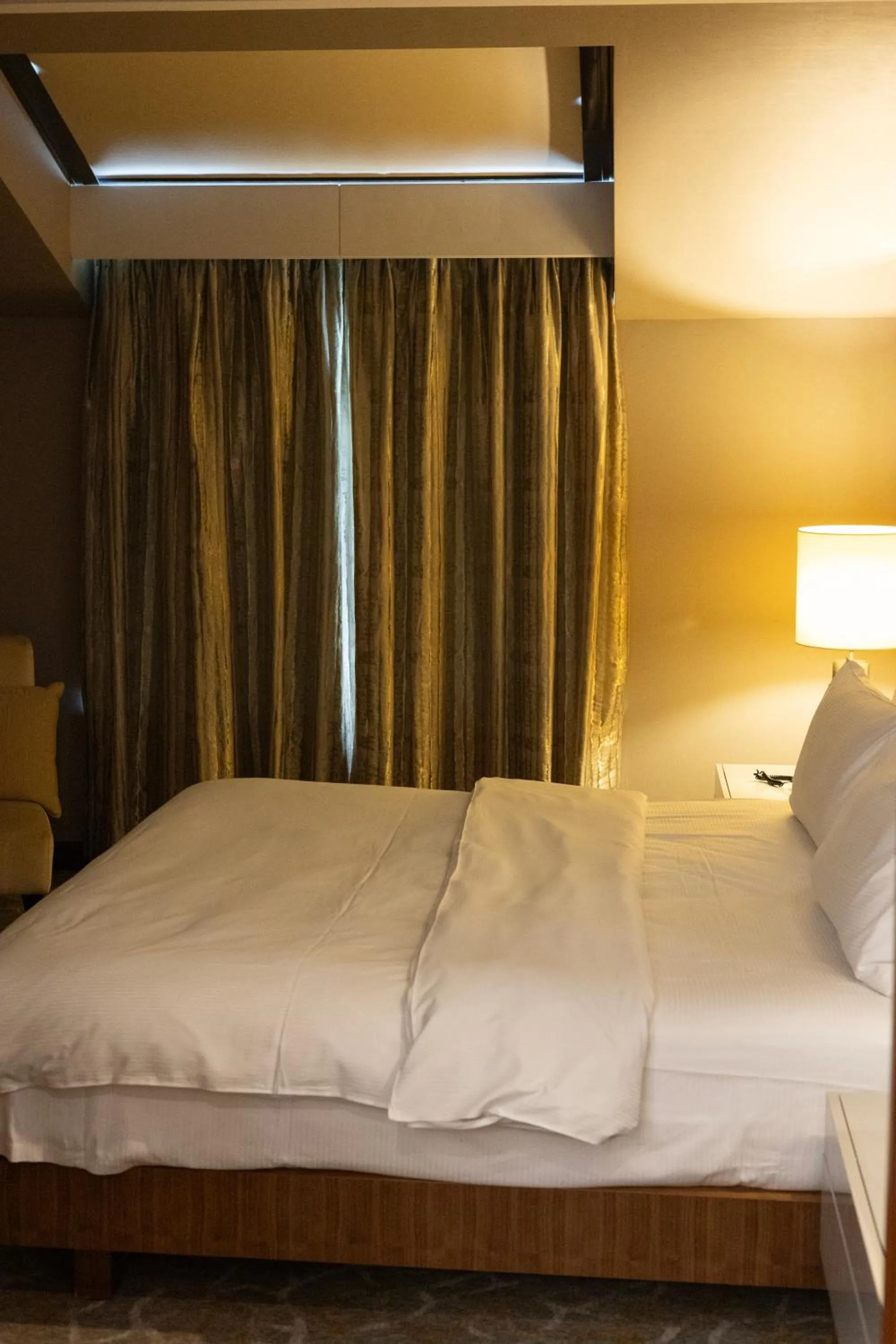 Bed in DoubleTree by Hilton Hotel & Conference Centre Warsaw