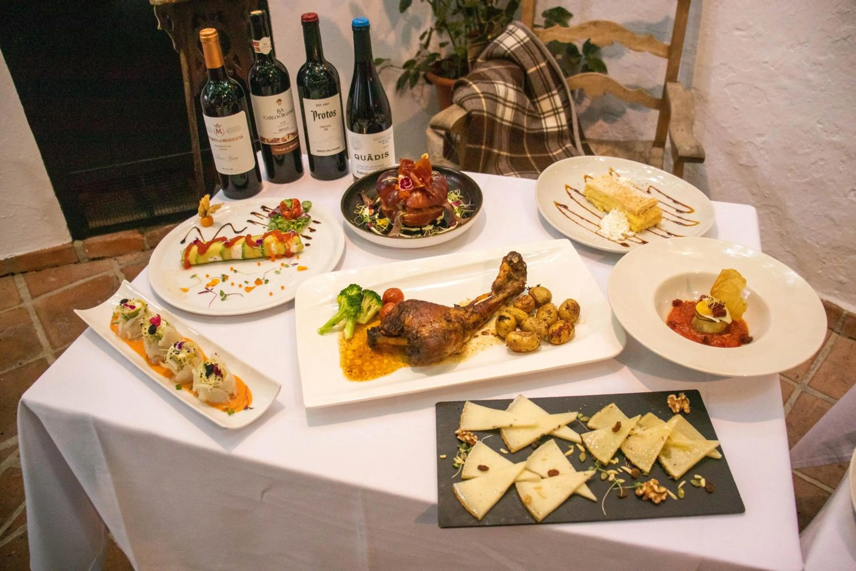 Restaurant/places to eat in Hospederia Casa de las Piedras