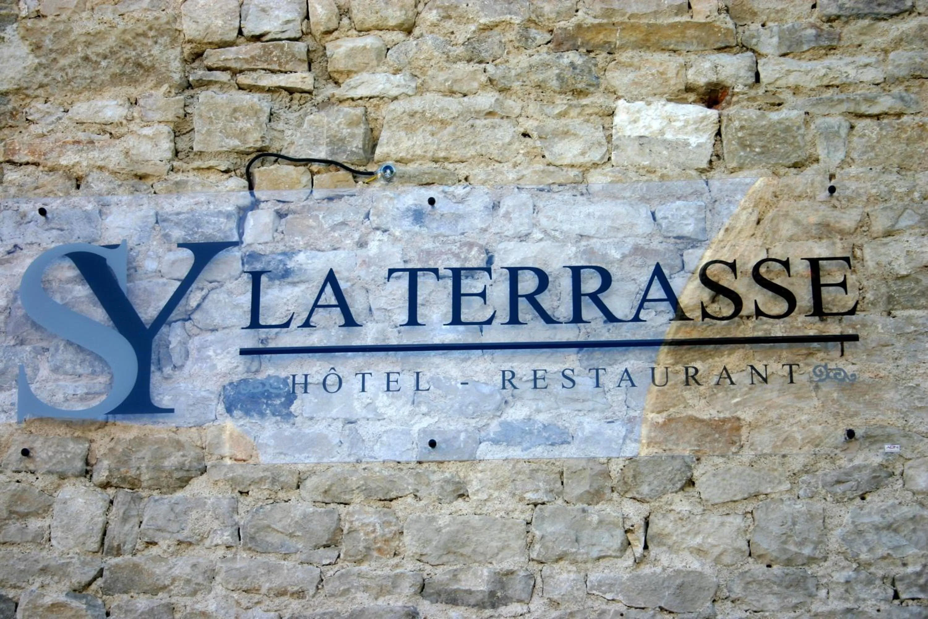 Property logo or sign in La Terrasse - Hôtel Restaurant à Vézelay