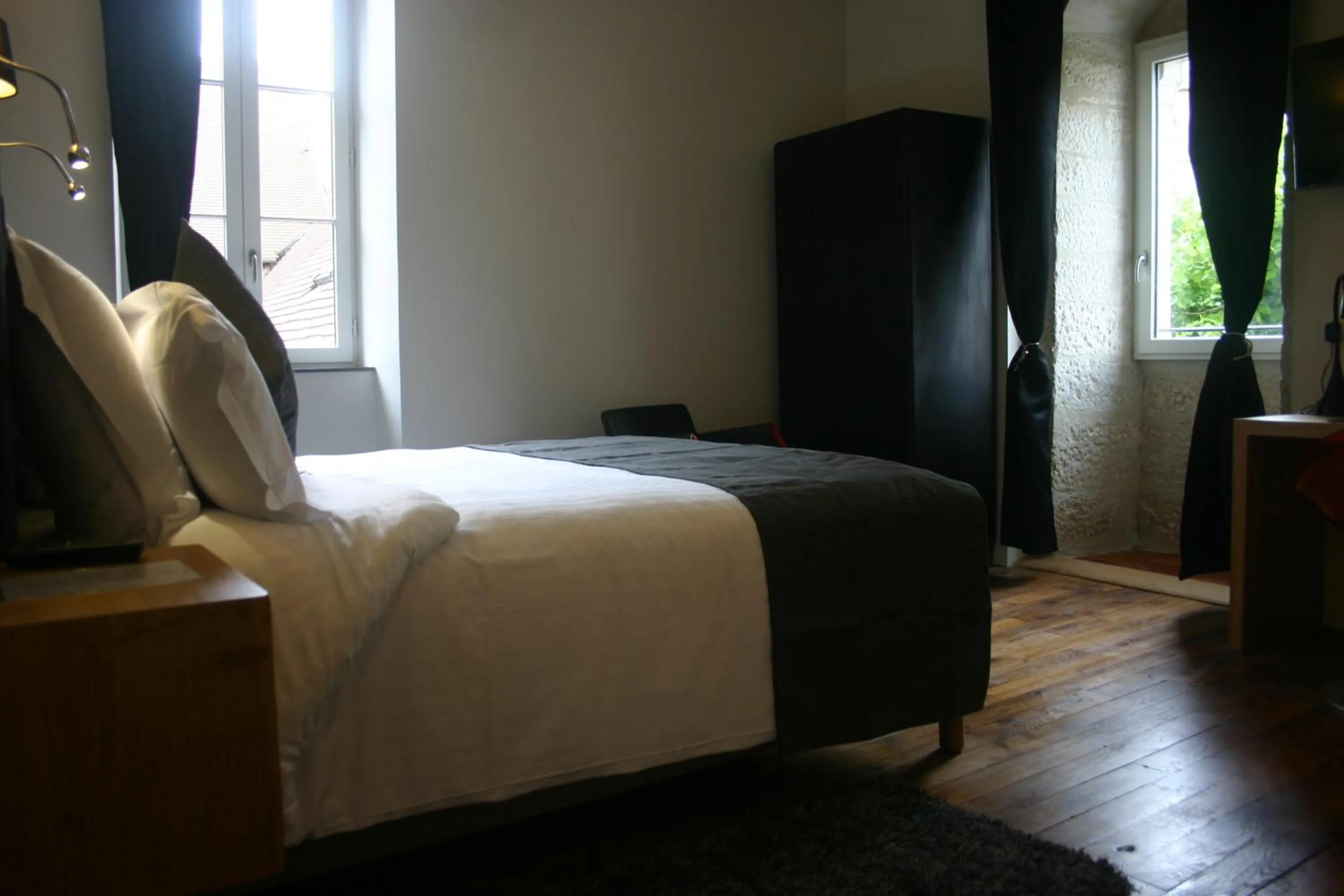 Bedroom, Bed in La Terrasse - Hôtel Restaurant à Vézelay
