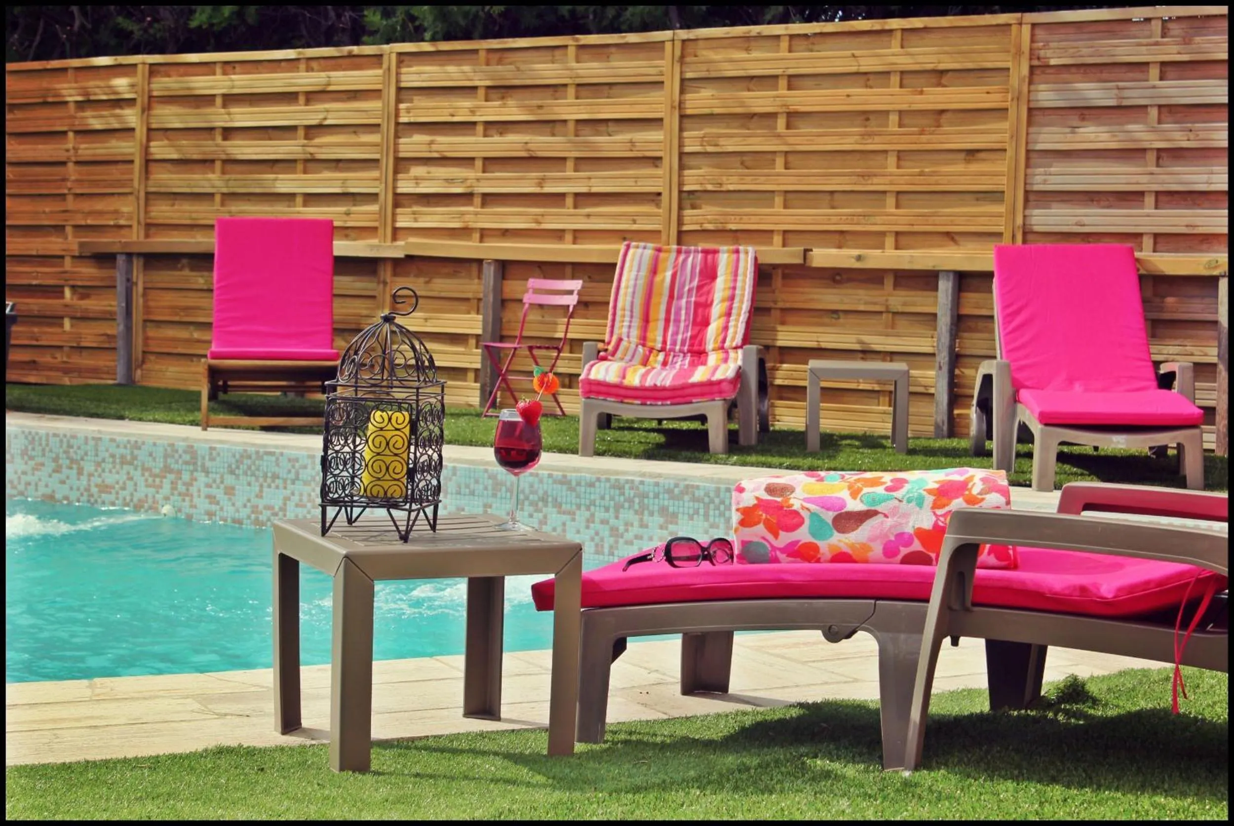 Swimming pool in A l'Orée du Pin