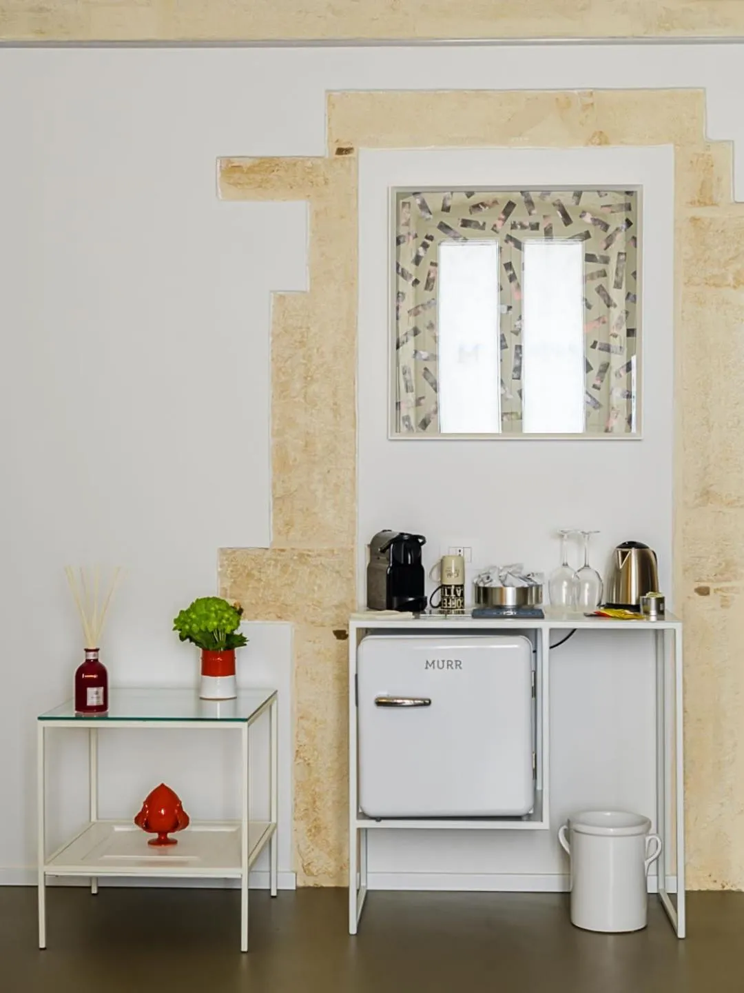 Coffee/tea facilities in Murr Luxury Rooms