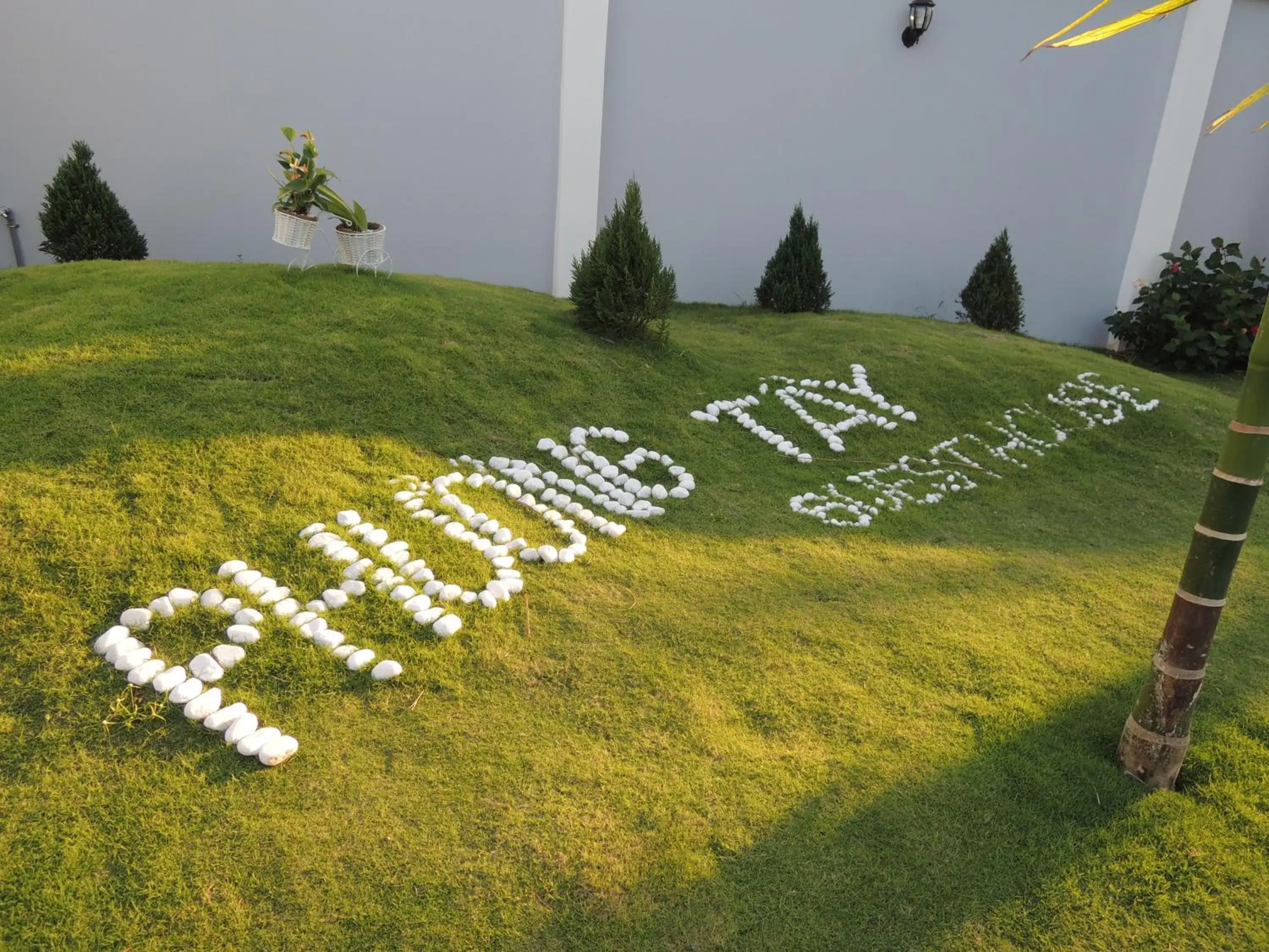Logo/Certificate/Sign in Phuong Tay Guest House Logo/Certificate/Sign in Phuong Tay Guest House