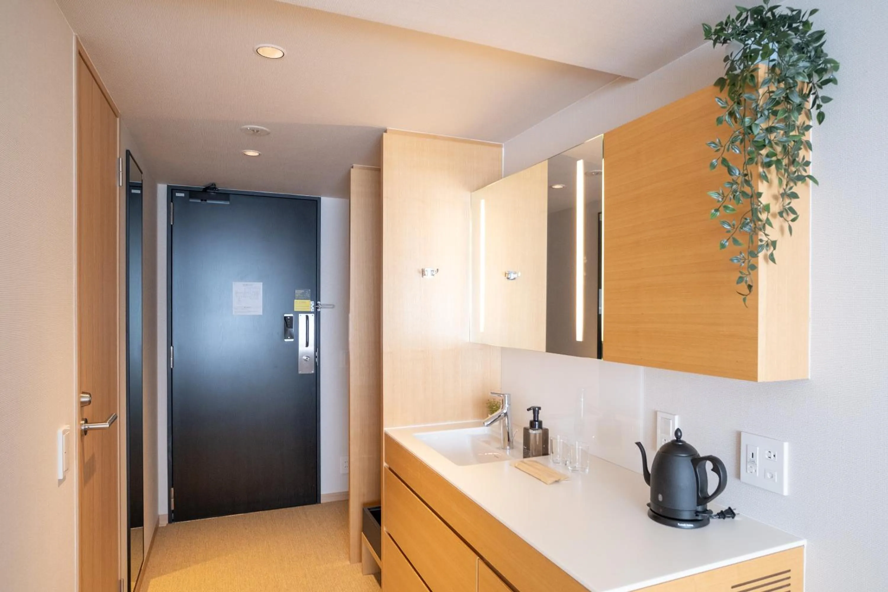 Photo of the whole room in KABIN Taka