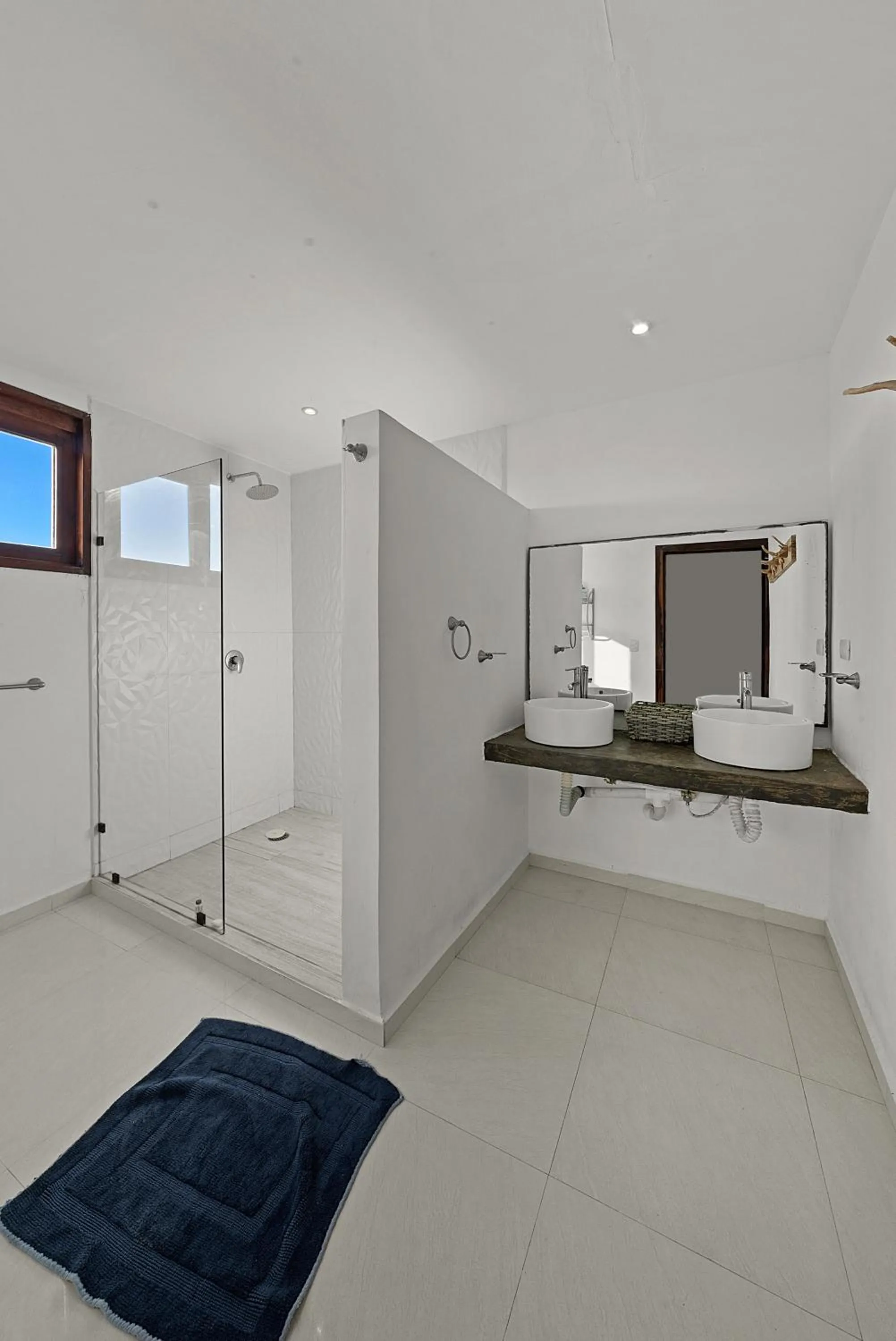 Bathroom in Playa Canek Beachfront Eco Hotel