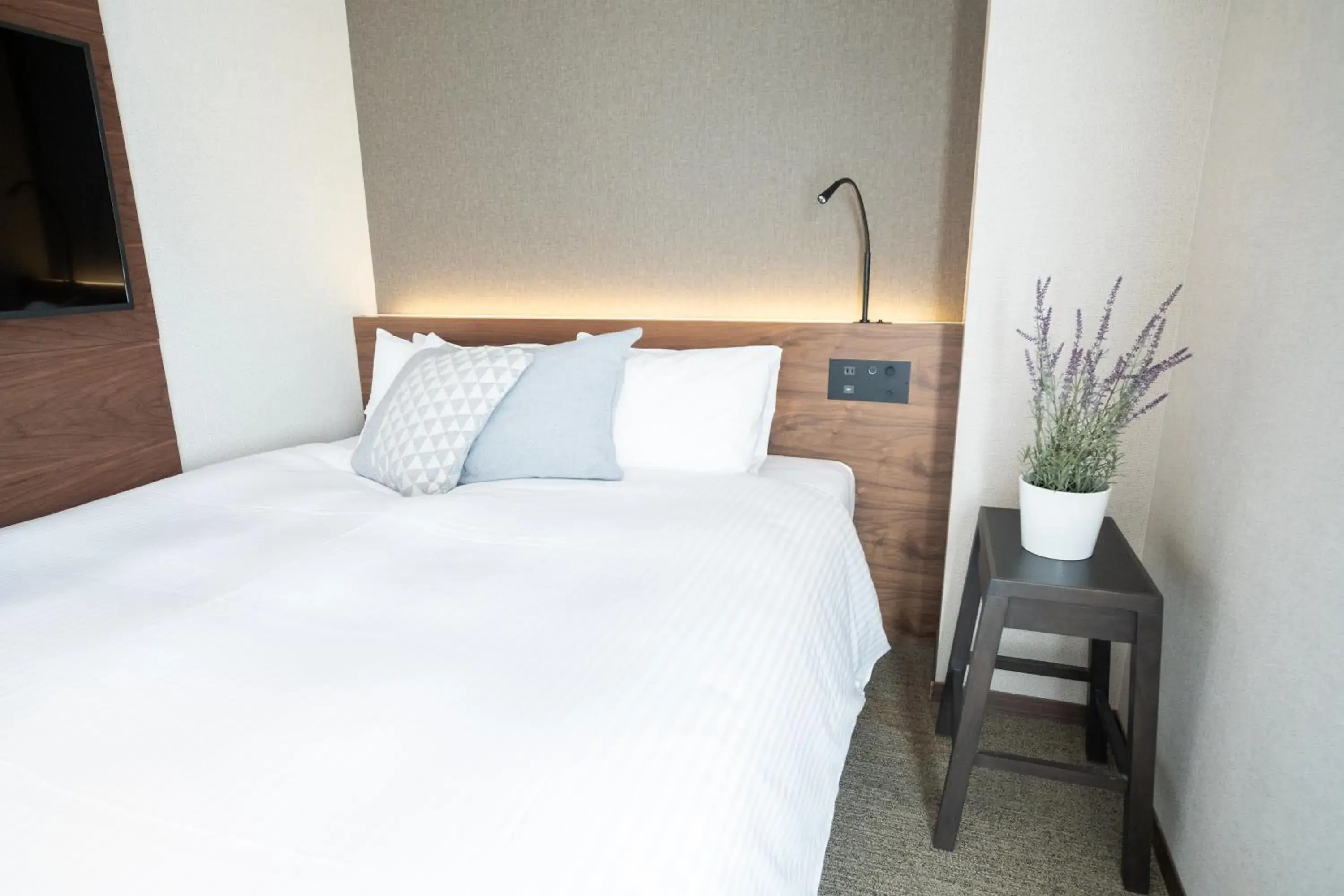 Bed in KABIN Machi Bed in KABIN Machi