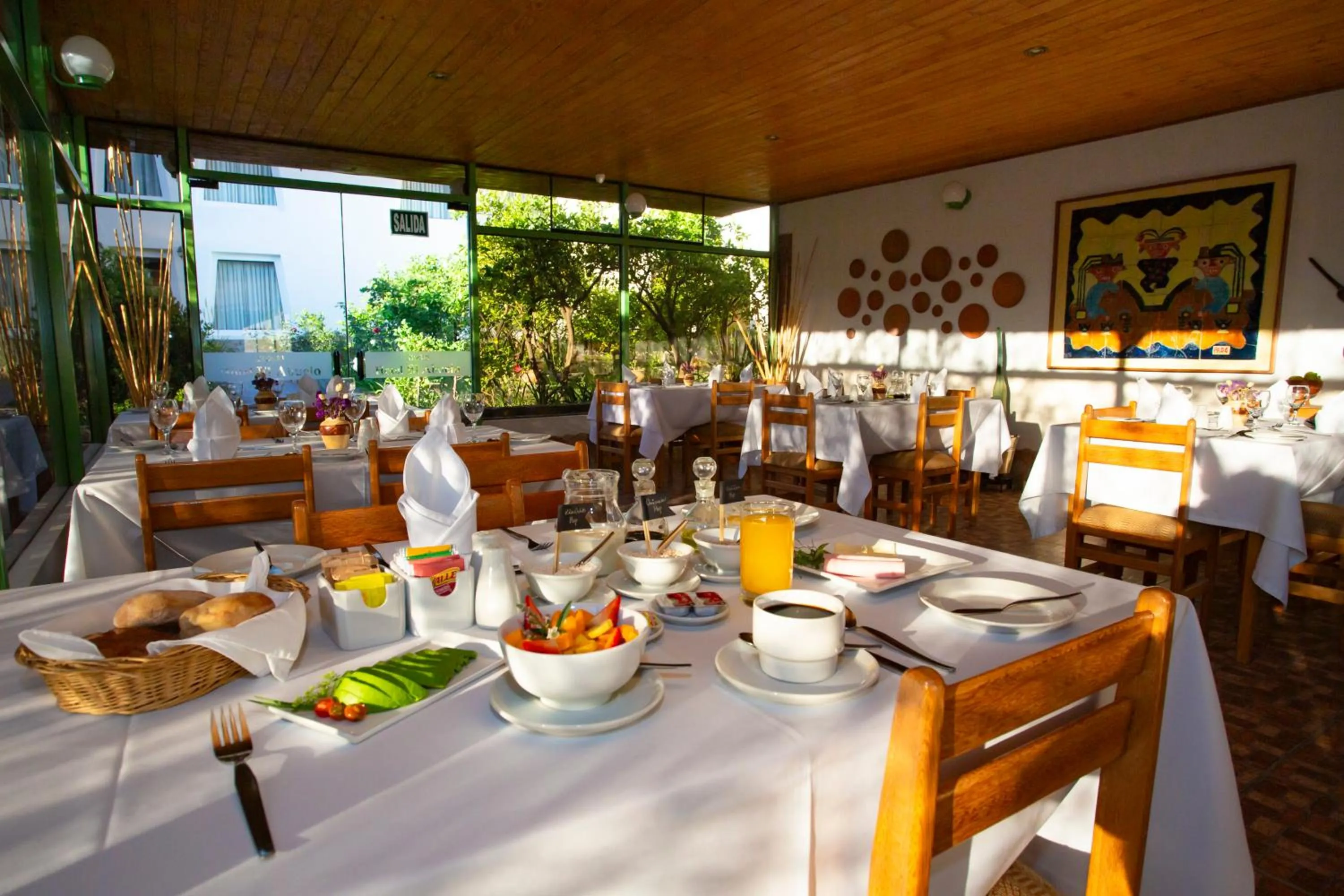 Restaurant/places to eat in Hotel El Abuelo