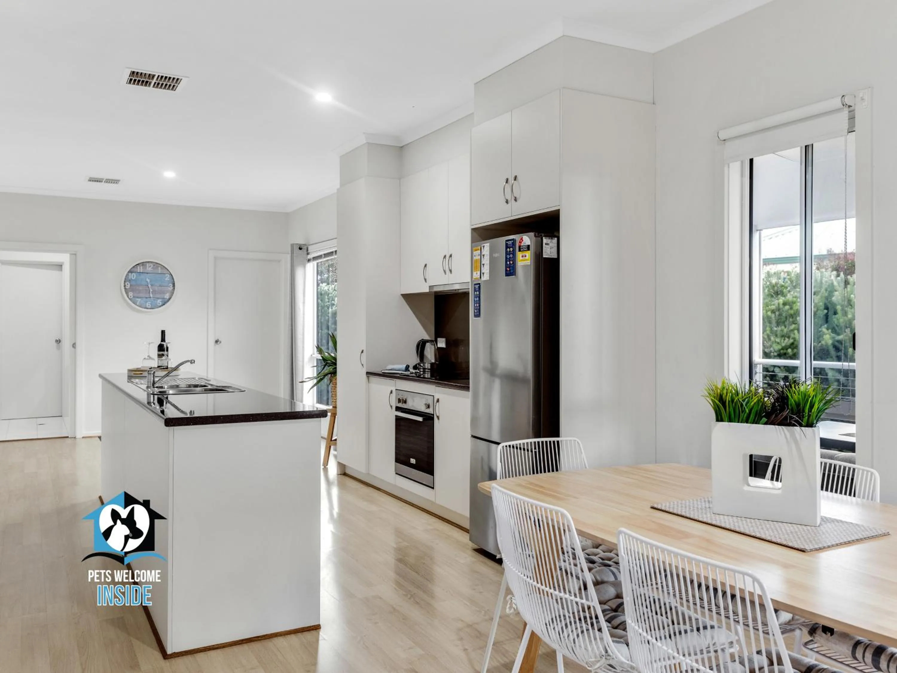 Communal kitchen in 3BR Contemporary Home with Sea Views