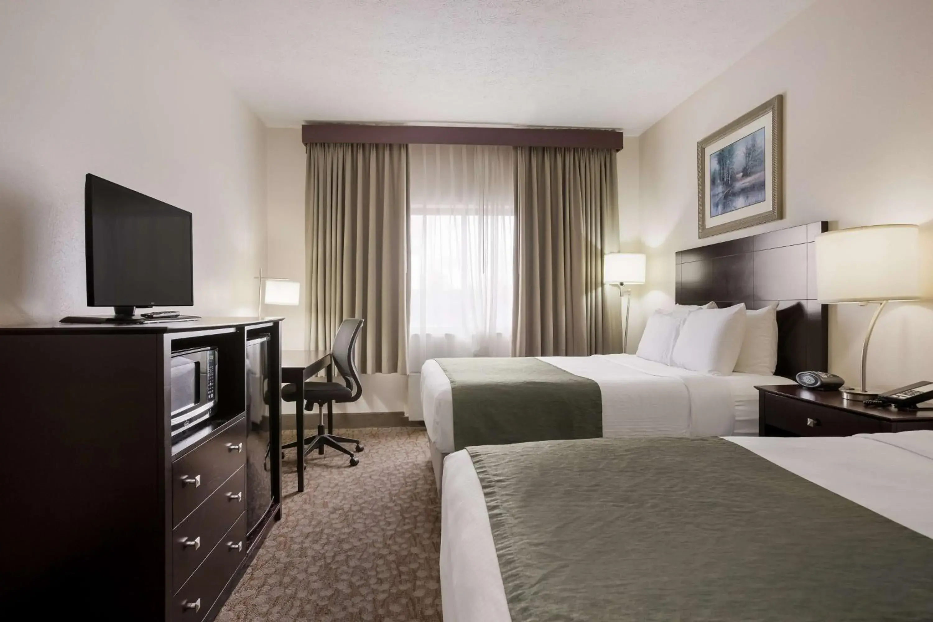 Bedroom, Bed in Best Western Kendallville Inn Bedroom, Bed in Best Western Kendallville Inn