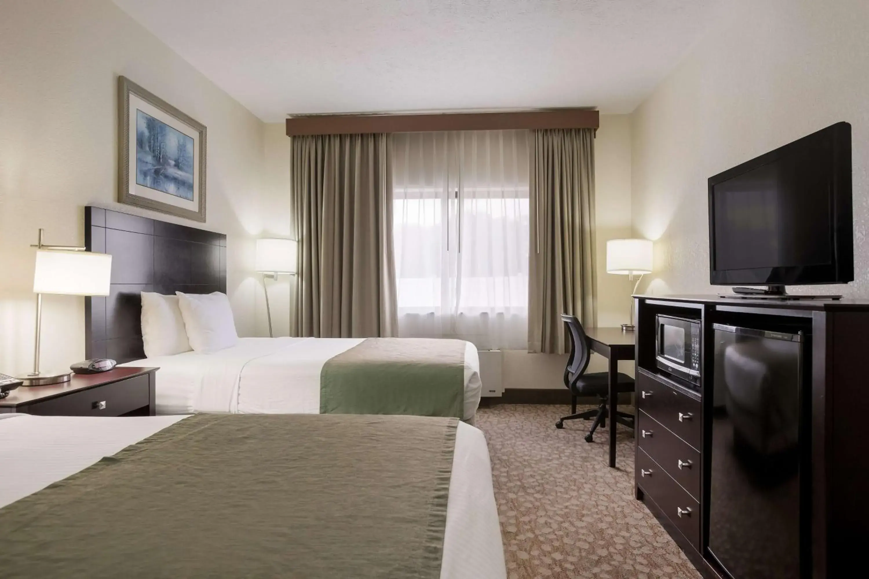 Double Room with Two Double Beds - Accessible in Best Western Kendallville Inn Double Room with Two Double Beds - Accessible in Best Western Kendallville Inn