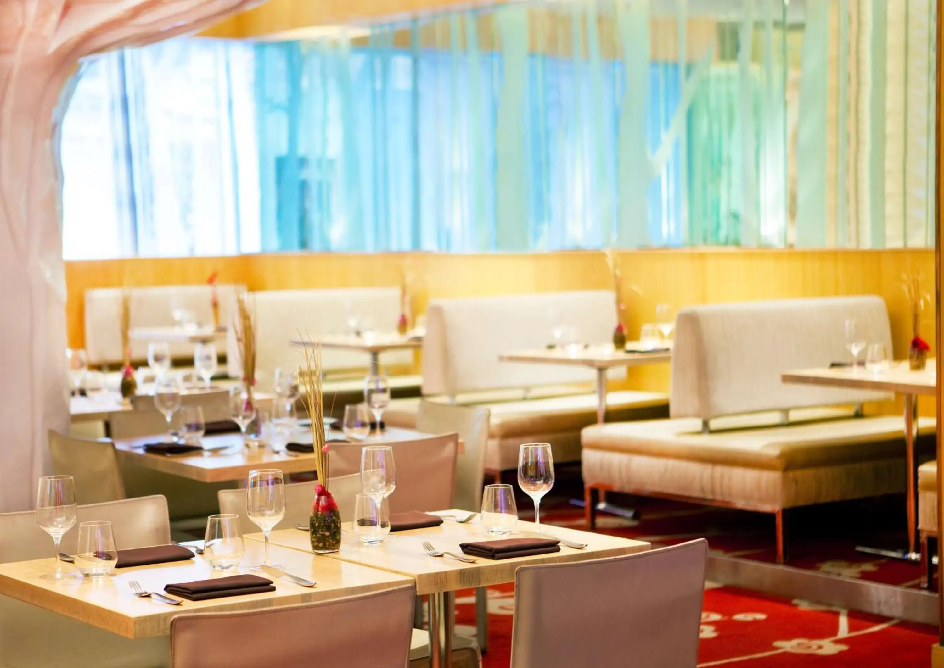 Restaurant/places to eat in Hyatt Regency New Brunswick Restaurant/places to eat in Hyatt Regency New Brunswick