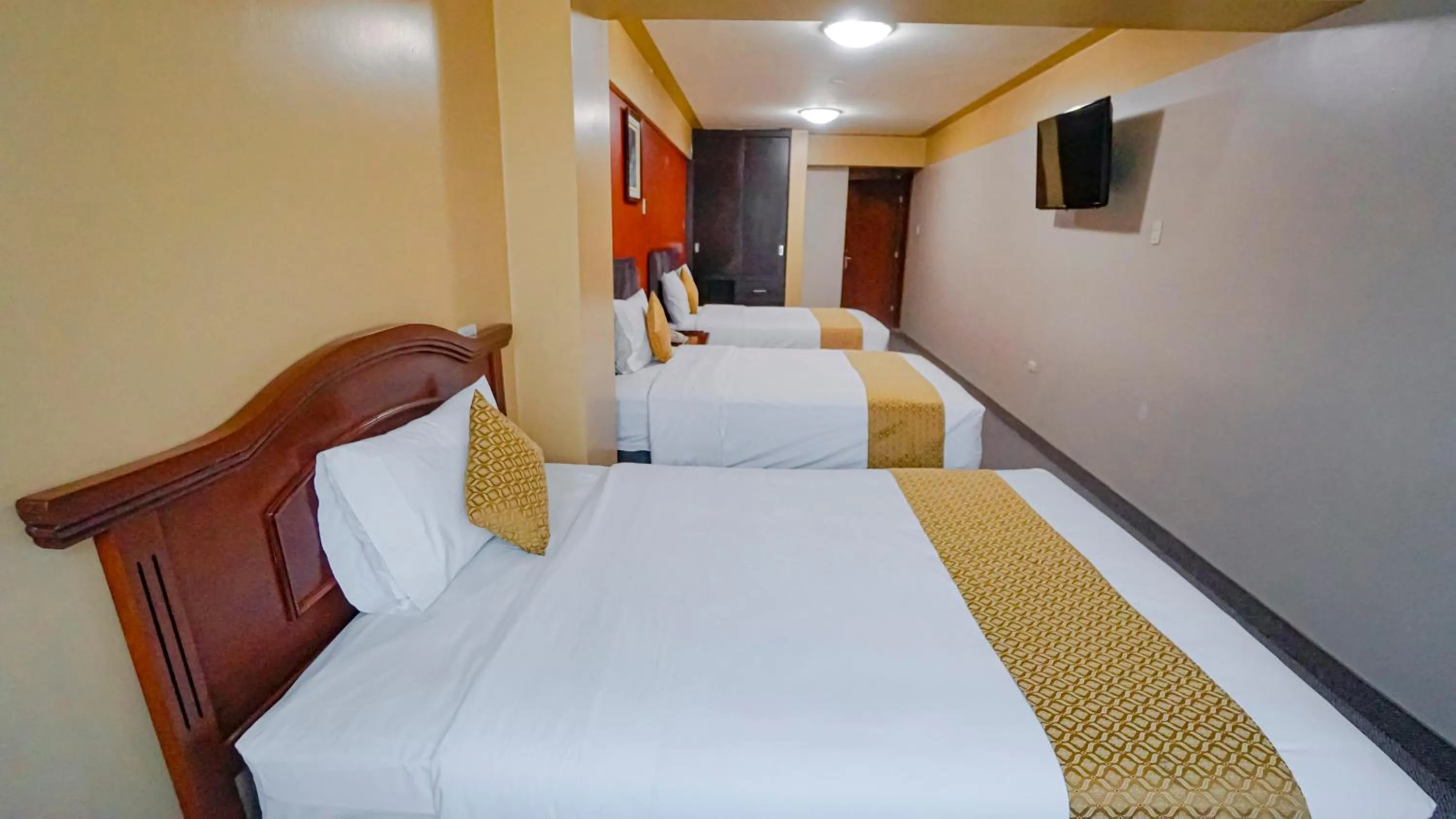 Bed in Hotel La Joya