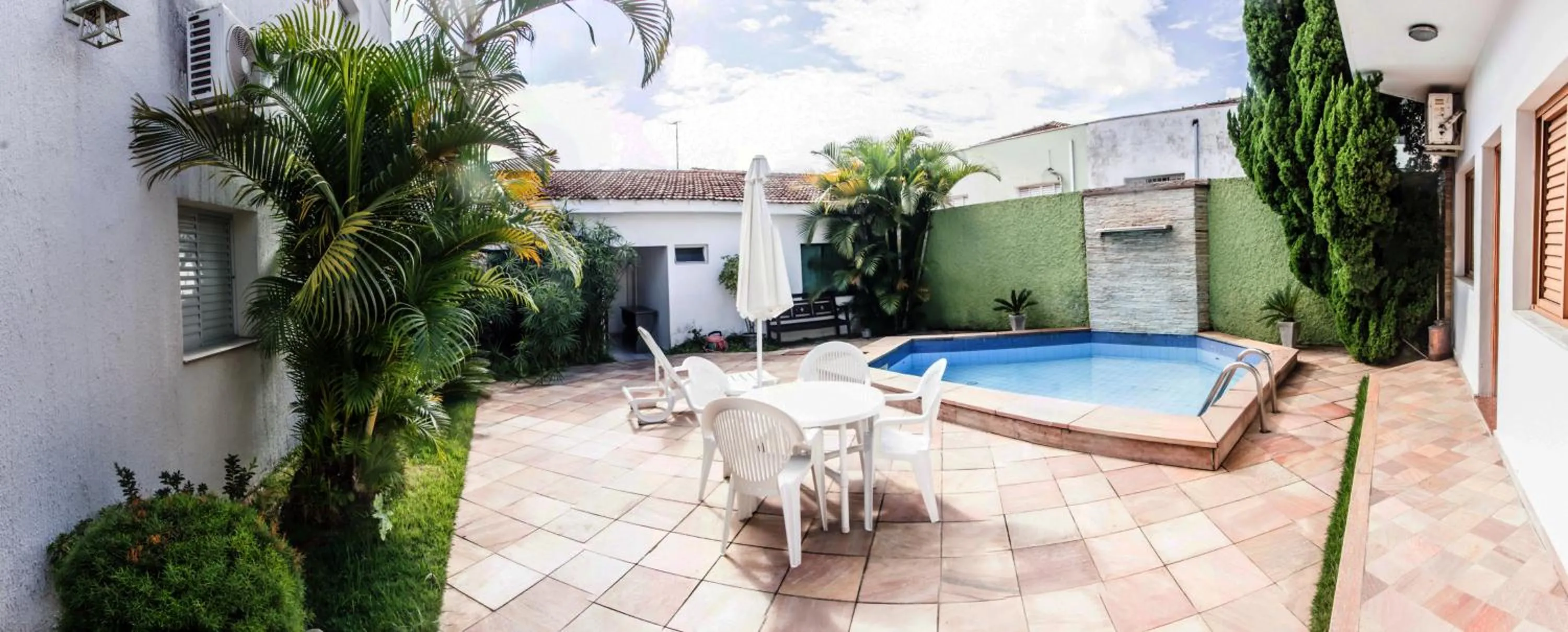 Patio in Samambaia Executive Hotel