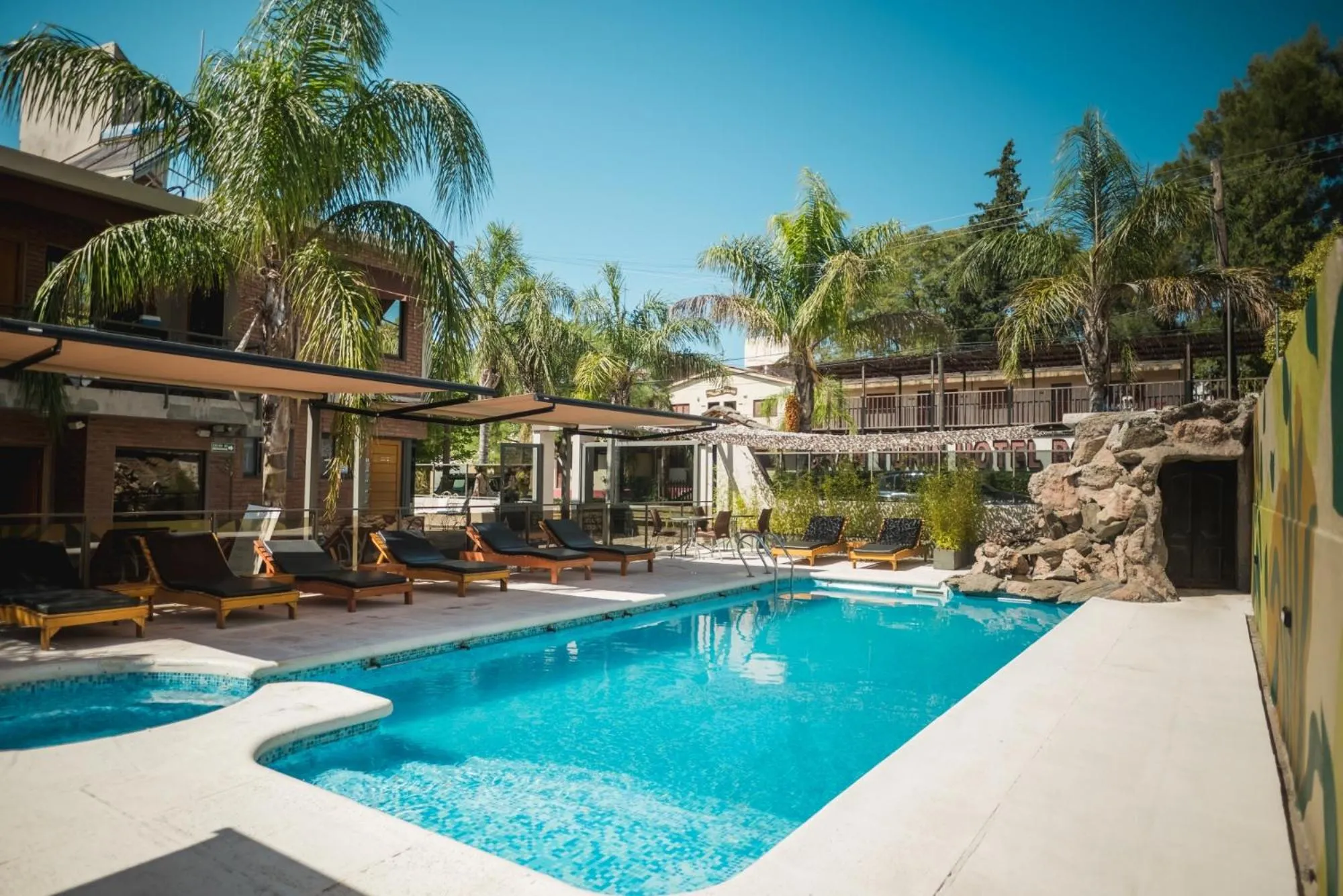 Swimming pool in Altos del Champaqui
