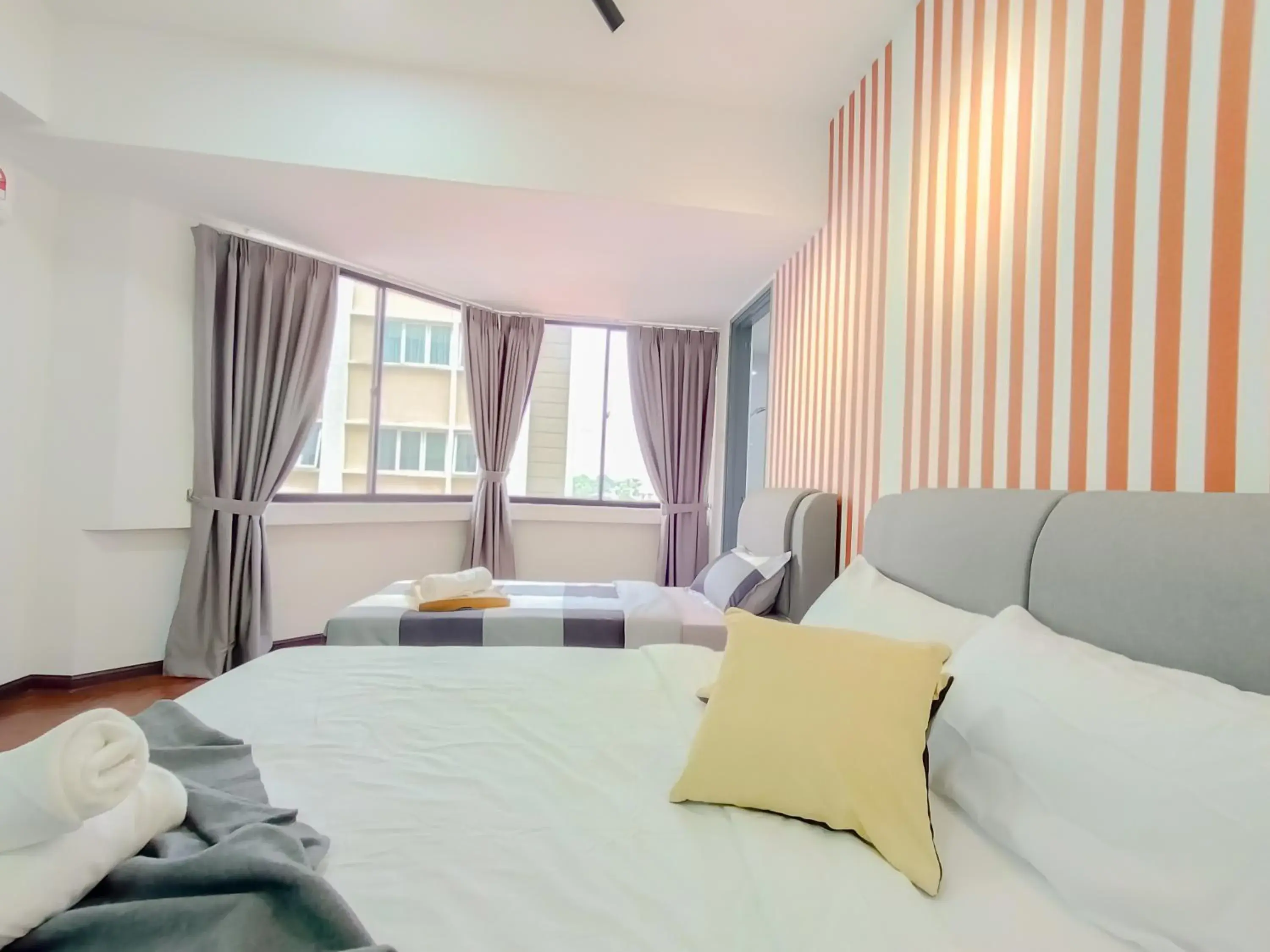 Bed in Plaza Berjaya By Manhattan Group Bed in Plaza Berjaya By Manhattan Group