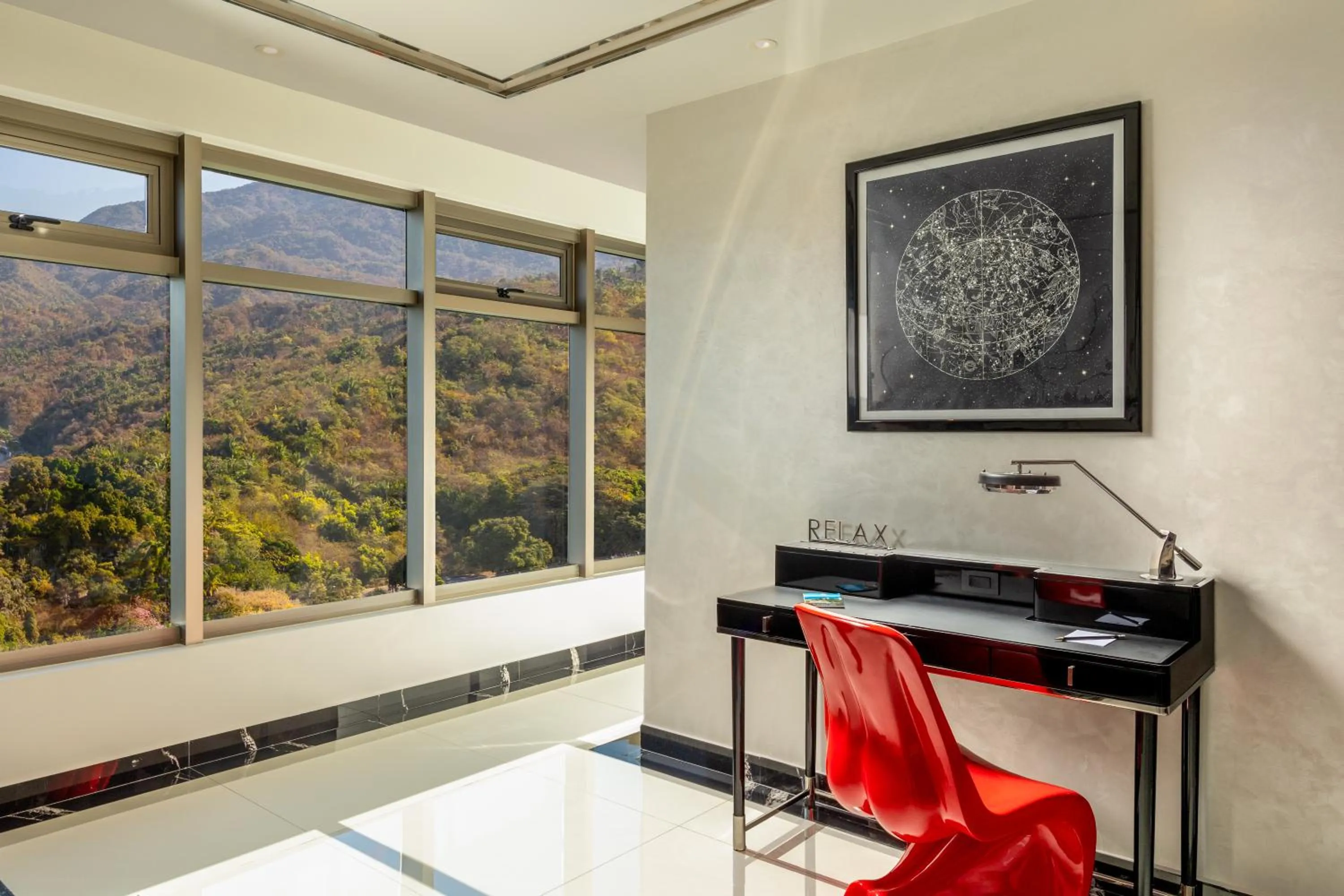 Mountain view in Hotel Mousai - Adults Only