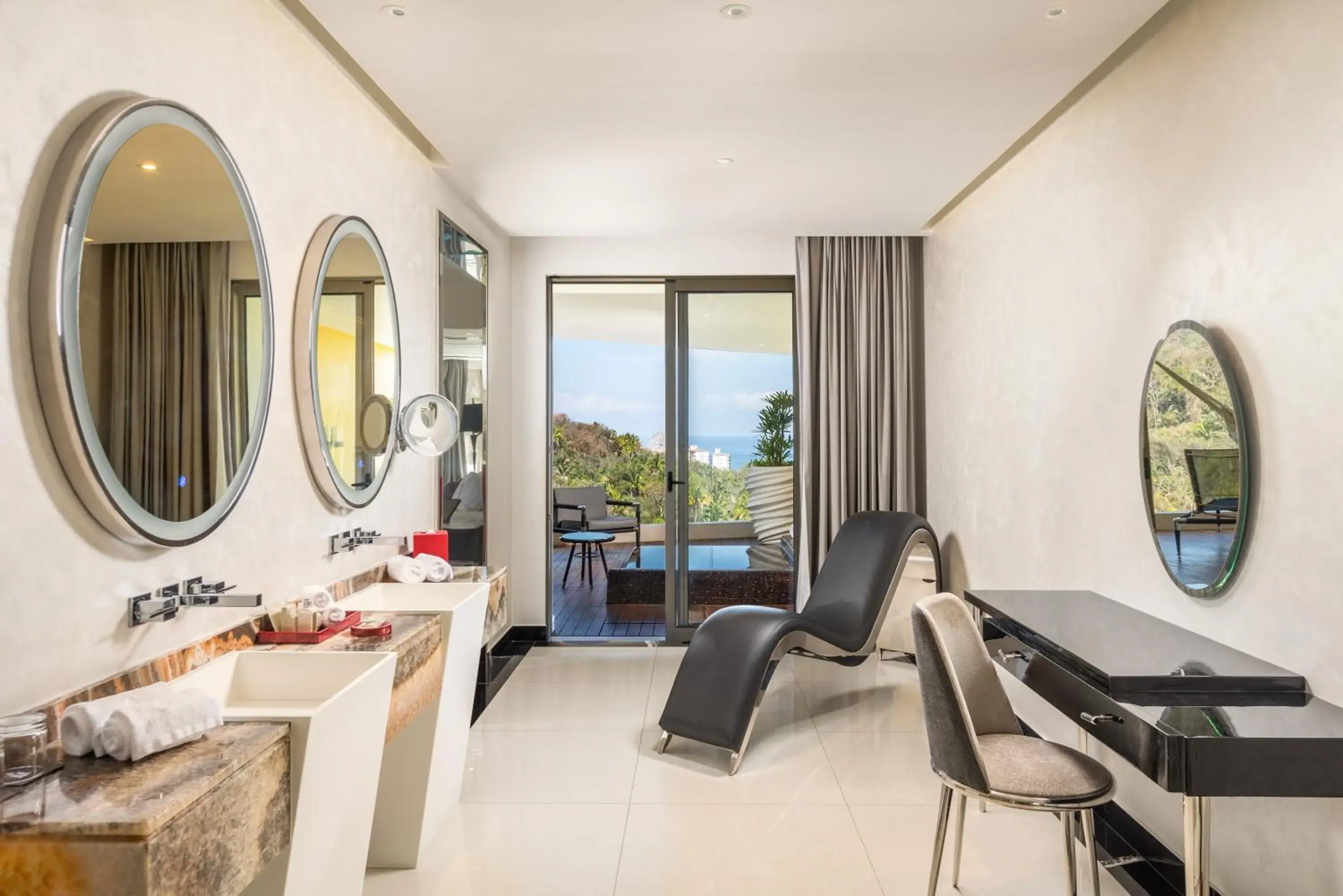 Bathroom in Hotel Mousai - Adults Only Bathroom in Hotel Mousai - Adults Only