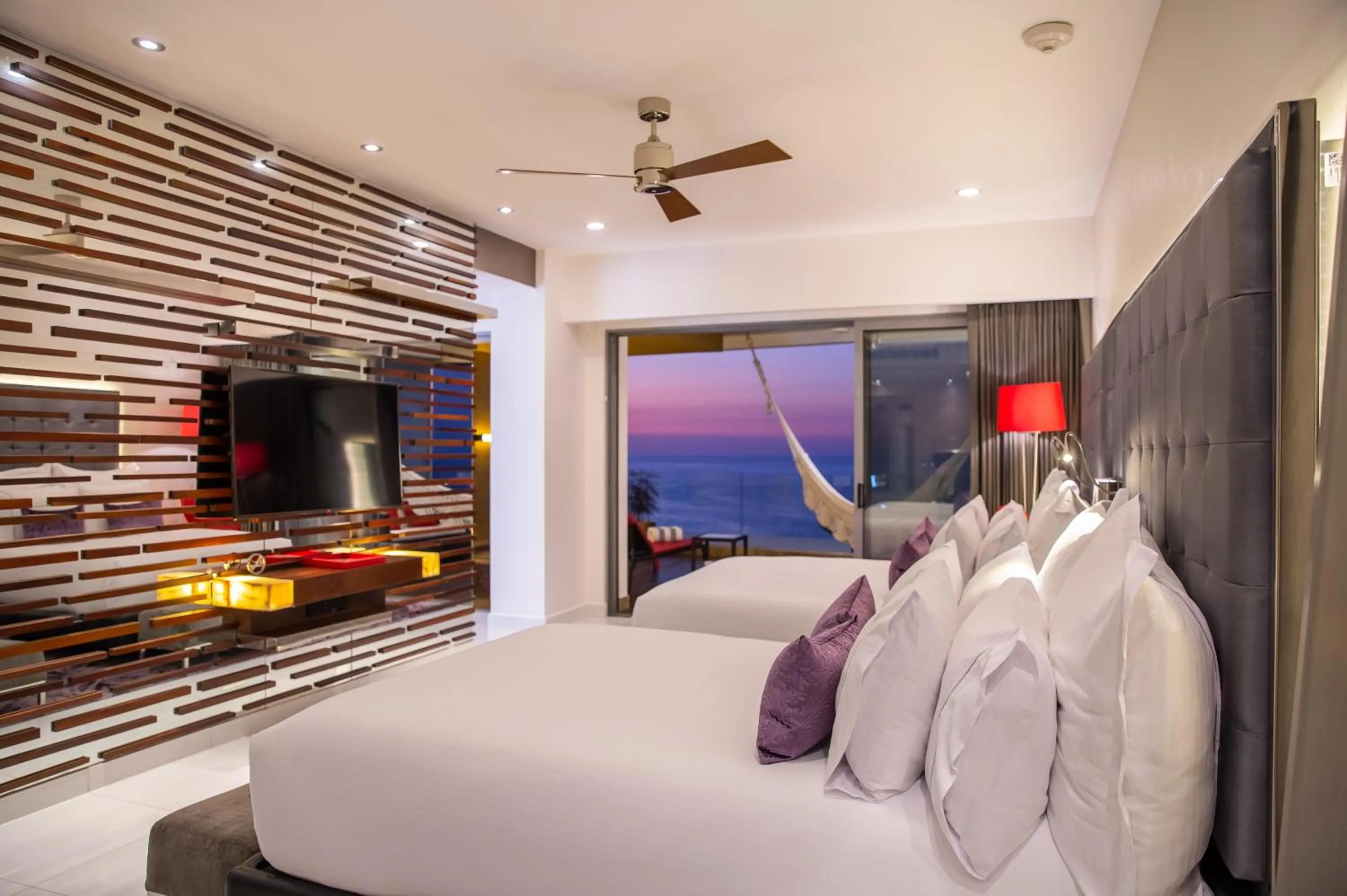 Bedroom, Bed in Hotel Mousai - Adults Only