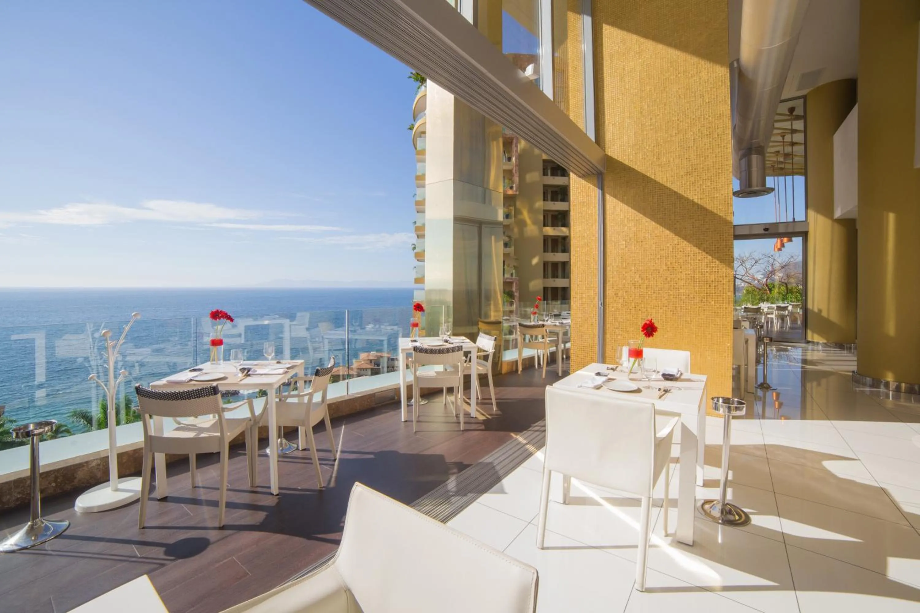 Restaurant/places to eat in Hotel Mousai - Adults Only