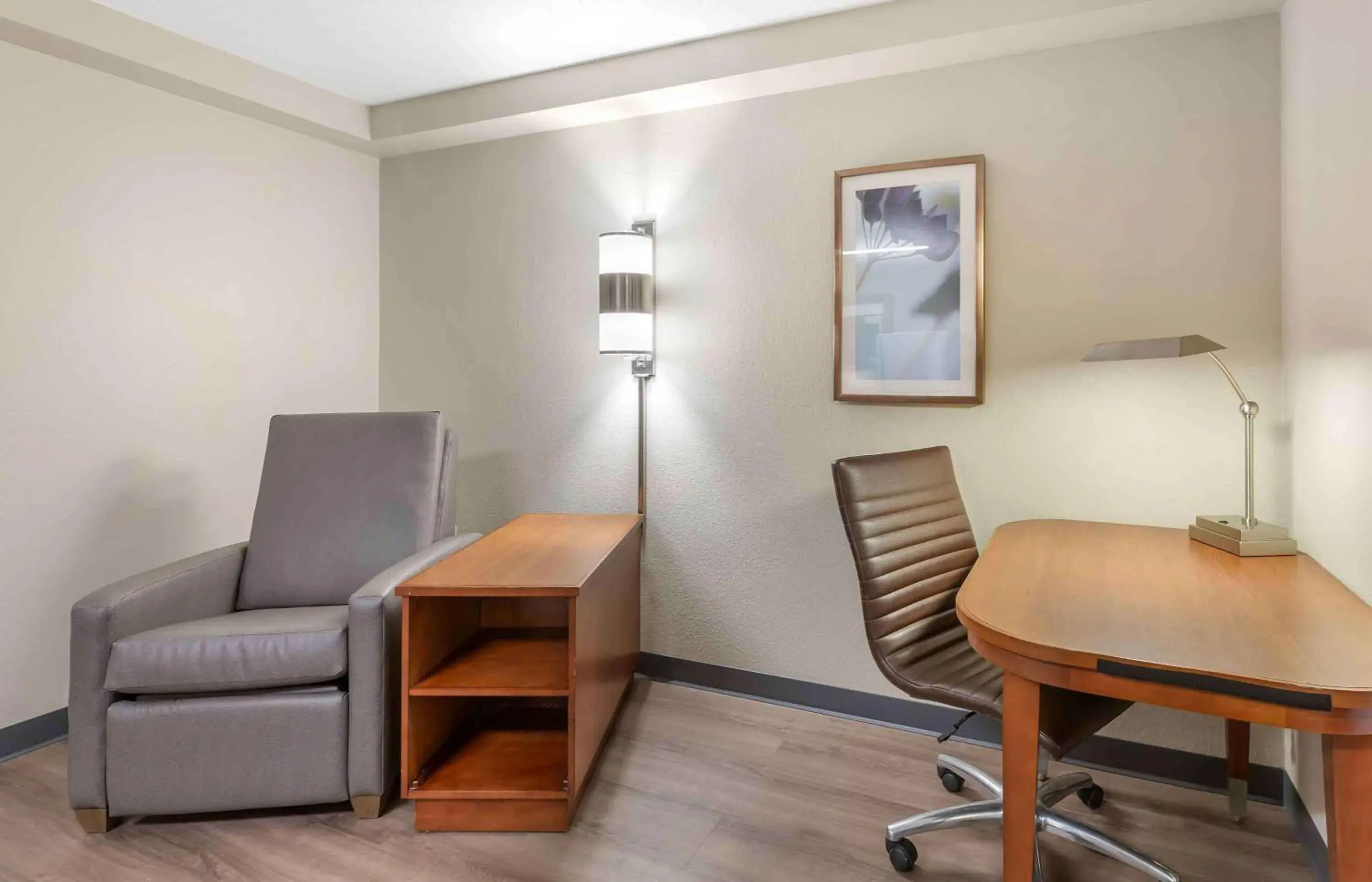 Bedroom in Extended Stay America Premier Suites - Pittsburgh - Cranberry Township - I-76 Bedroom in Extended Stay America Premier Suites - Pittsburgh - Cranberry Township - I-76