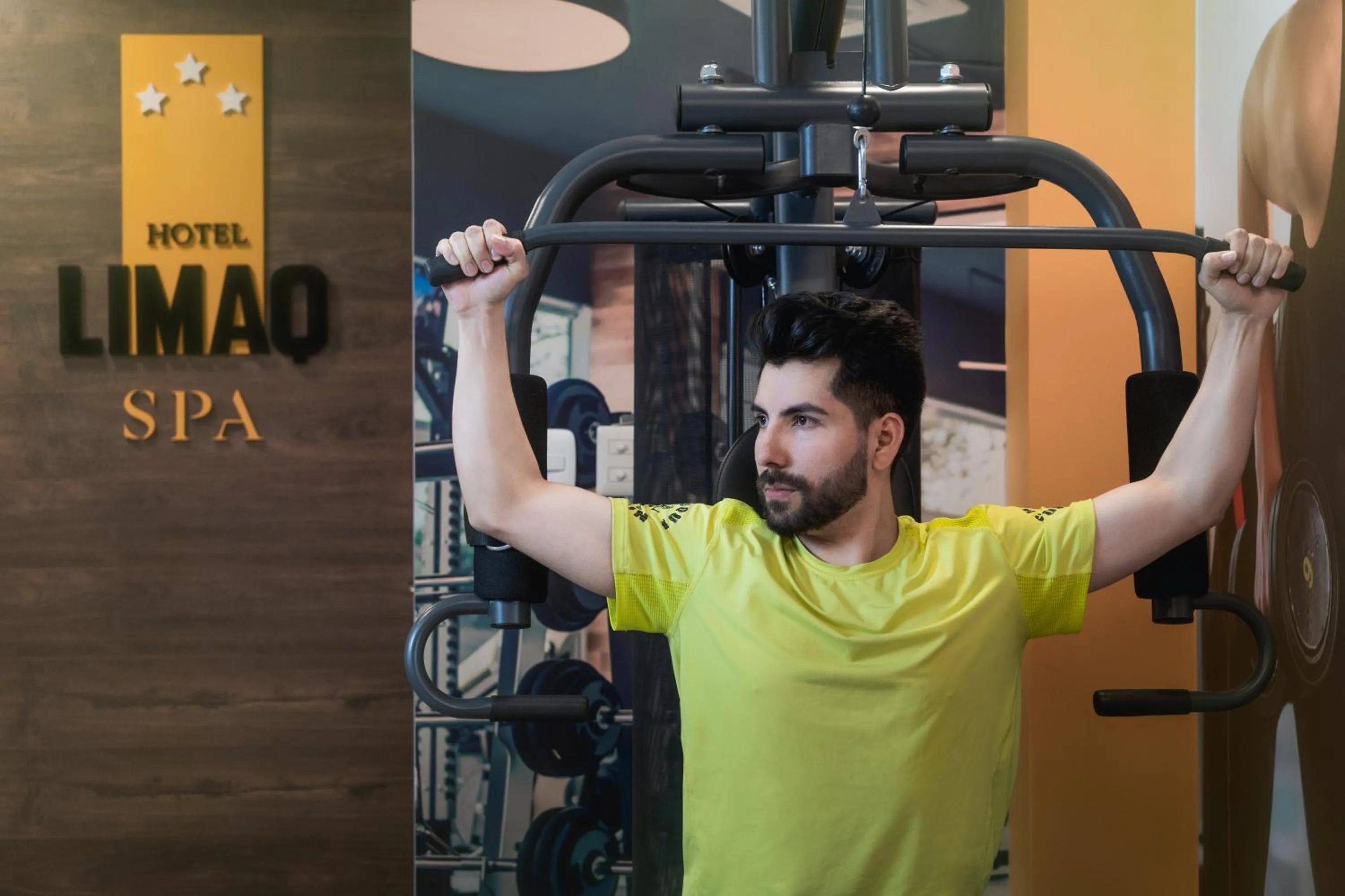 Fitness centre/facilities in LimaQ Hotel