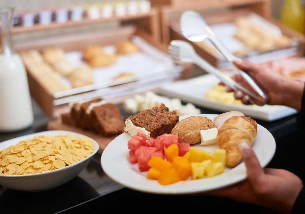 Buffet breakfast in LimaQ Hotel