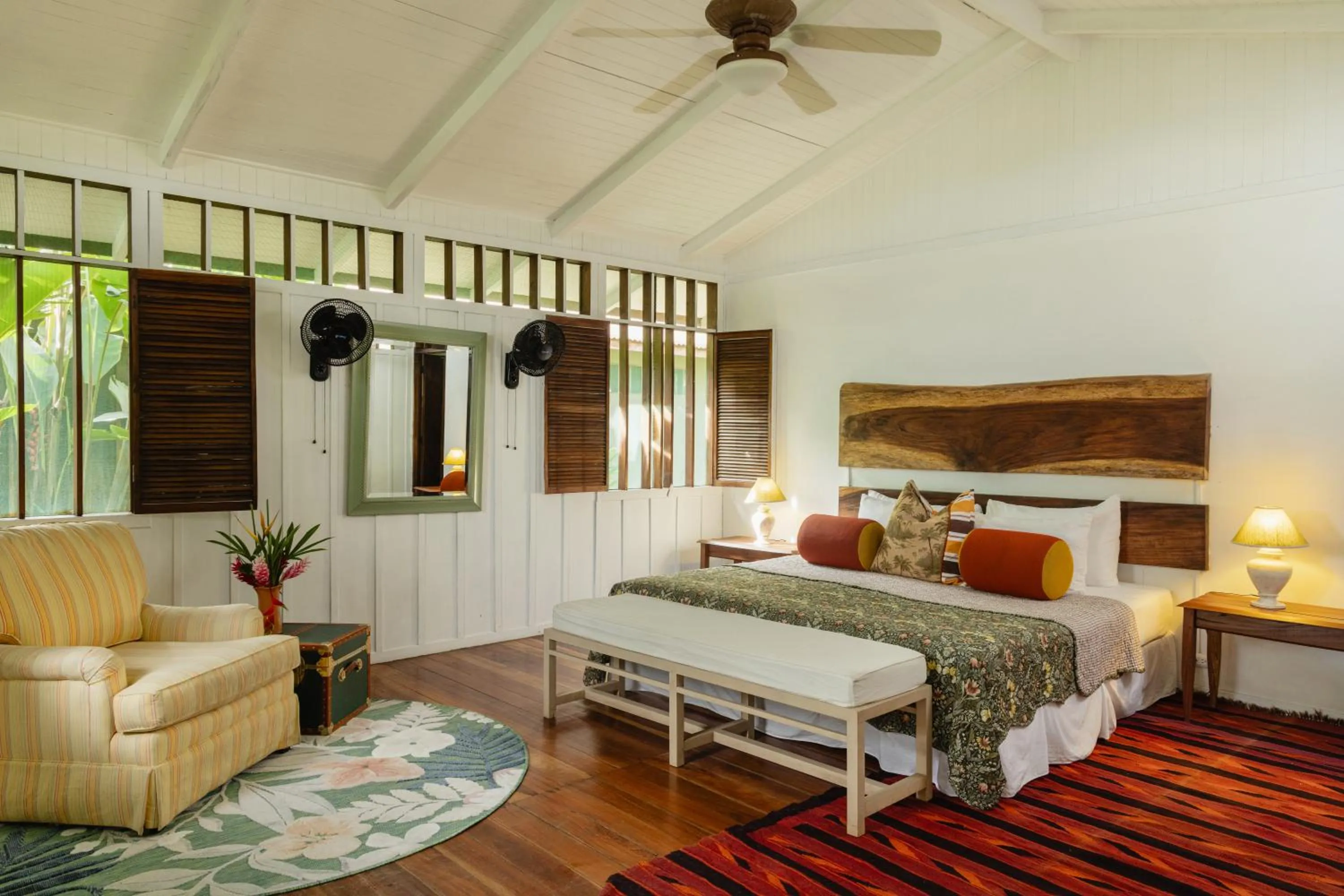 Photo of the whole room, Bed in Mawamba Lodge