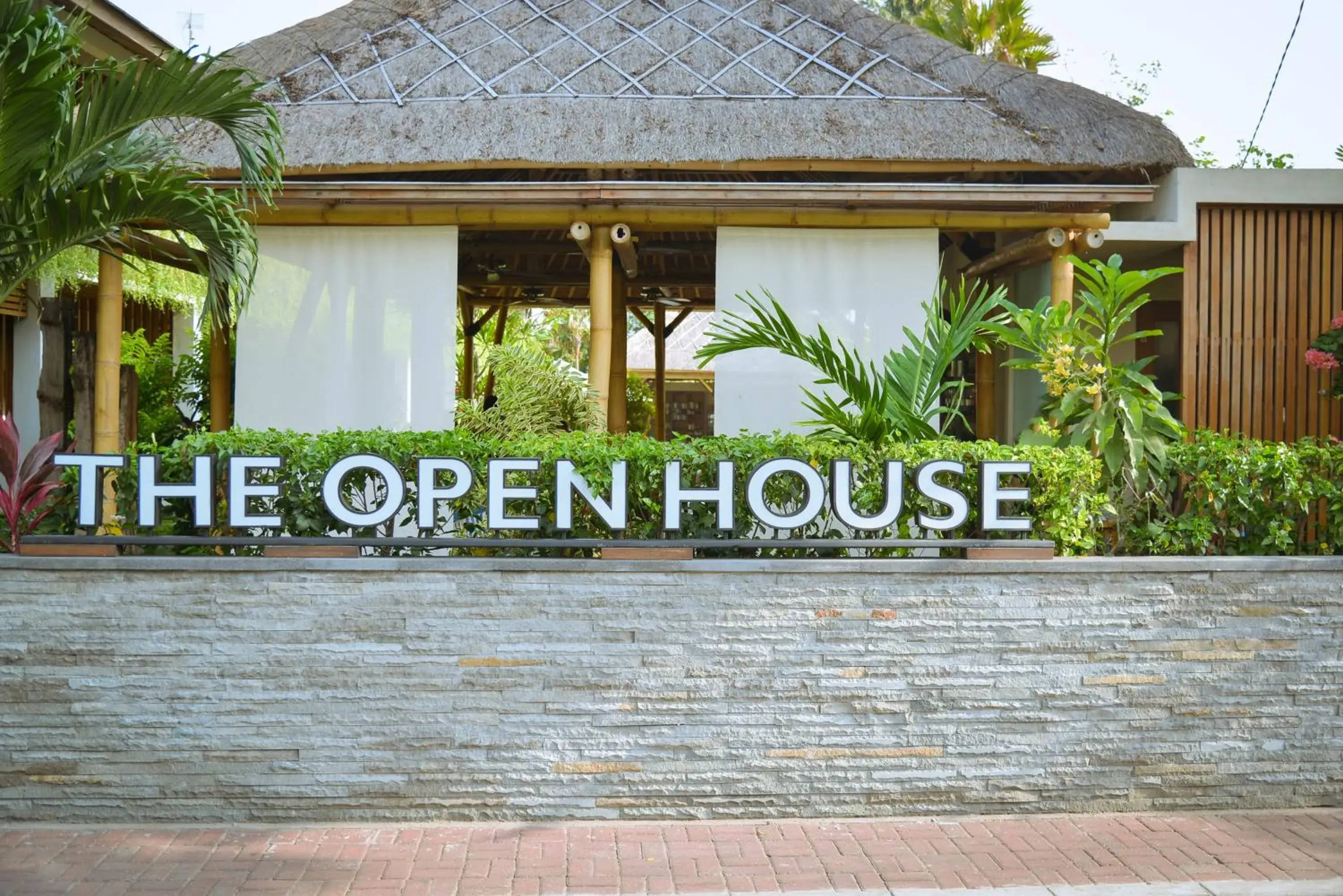 Facade/entrance in The Open House Jimbaran Bali Facade/entrance in The Open House Jimbaran Bali