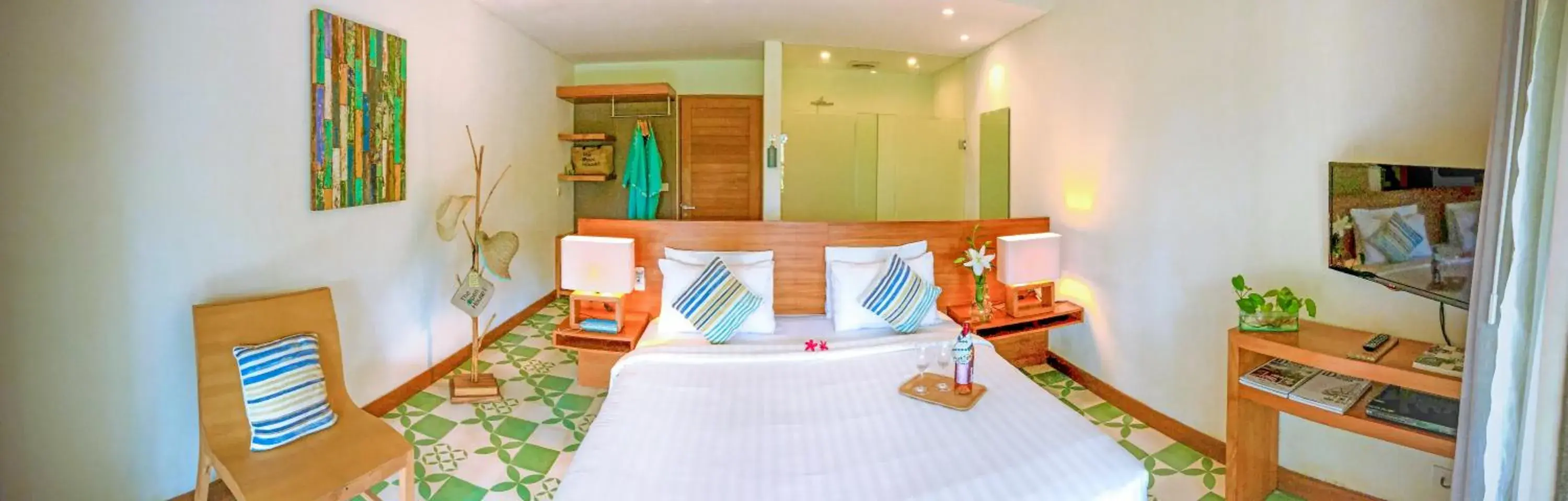 Photo of the whole room, Bed in The Open House Jimbaran Bali Photo of the whole room, Bed in The Open House Jimbaran Bali